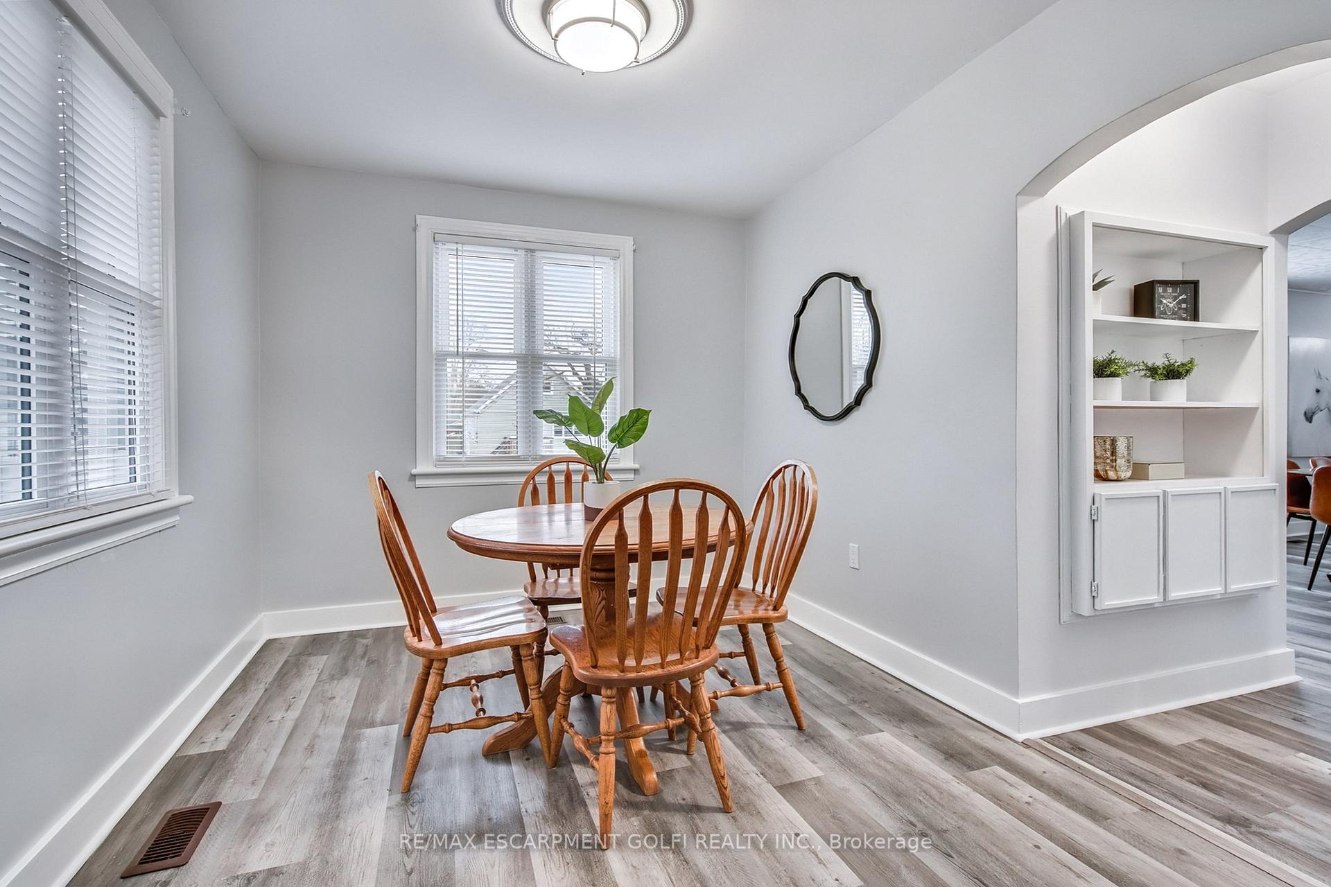 Photo 17 of 119 Park Avenue W, Haldimand, Dunnville — HOMEH