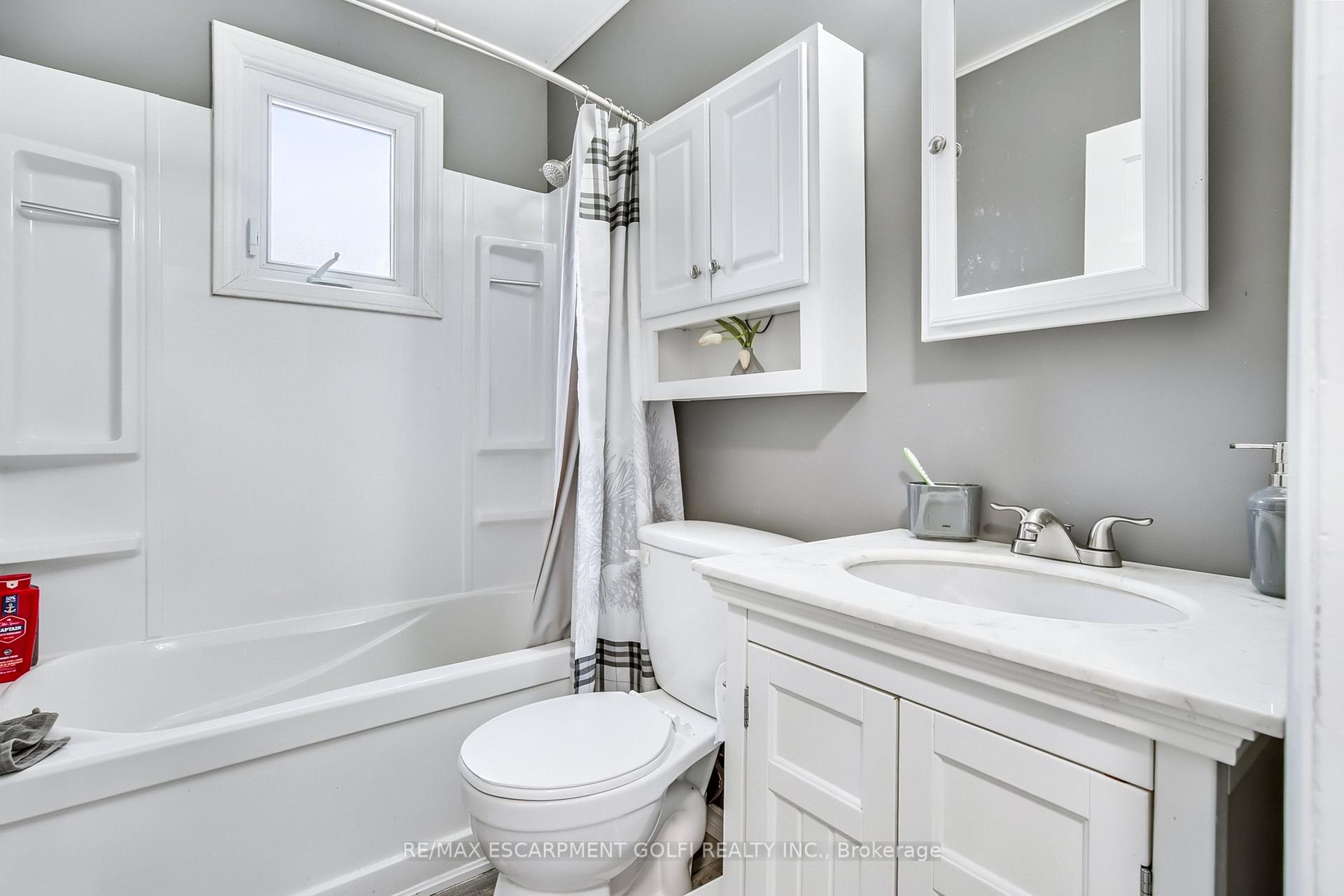 Photo 16 of 119 Park Avenue W, Haldimand, Dunnville — HOMEH