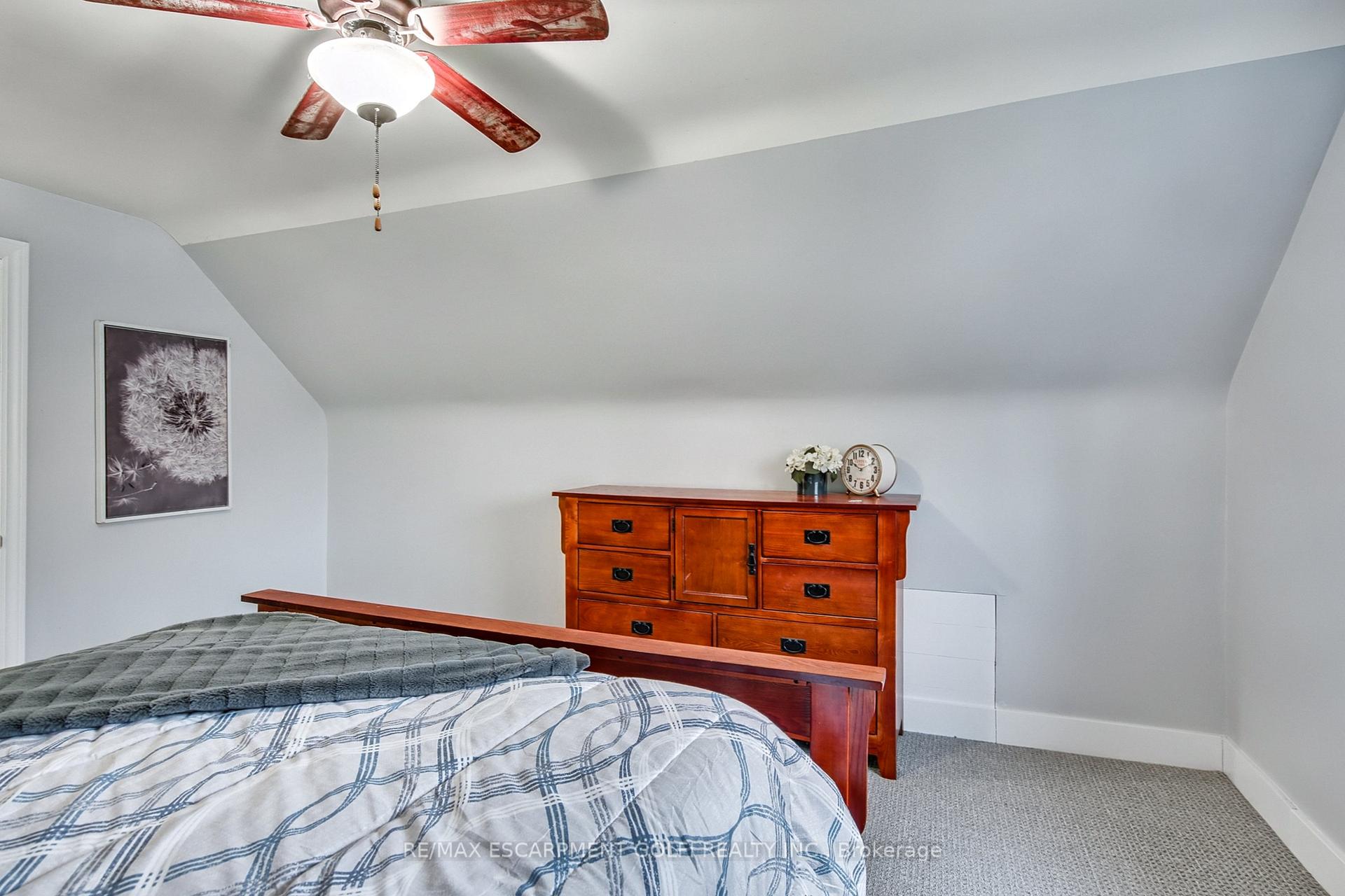 Photo 40 of 119 Park Avenue W, Haldimand, Dunnville — HOMEH