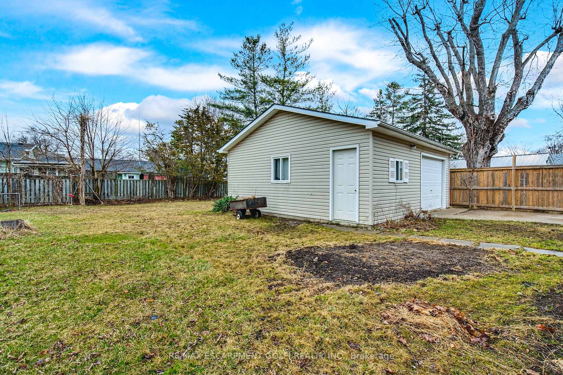 Photo 37 of 119 Park Avenue W, Haldimand, Dunnville — HOMEH