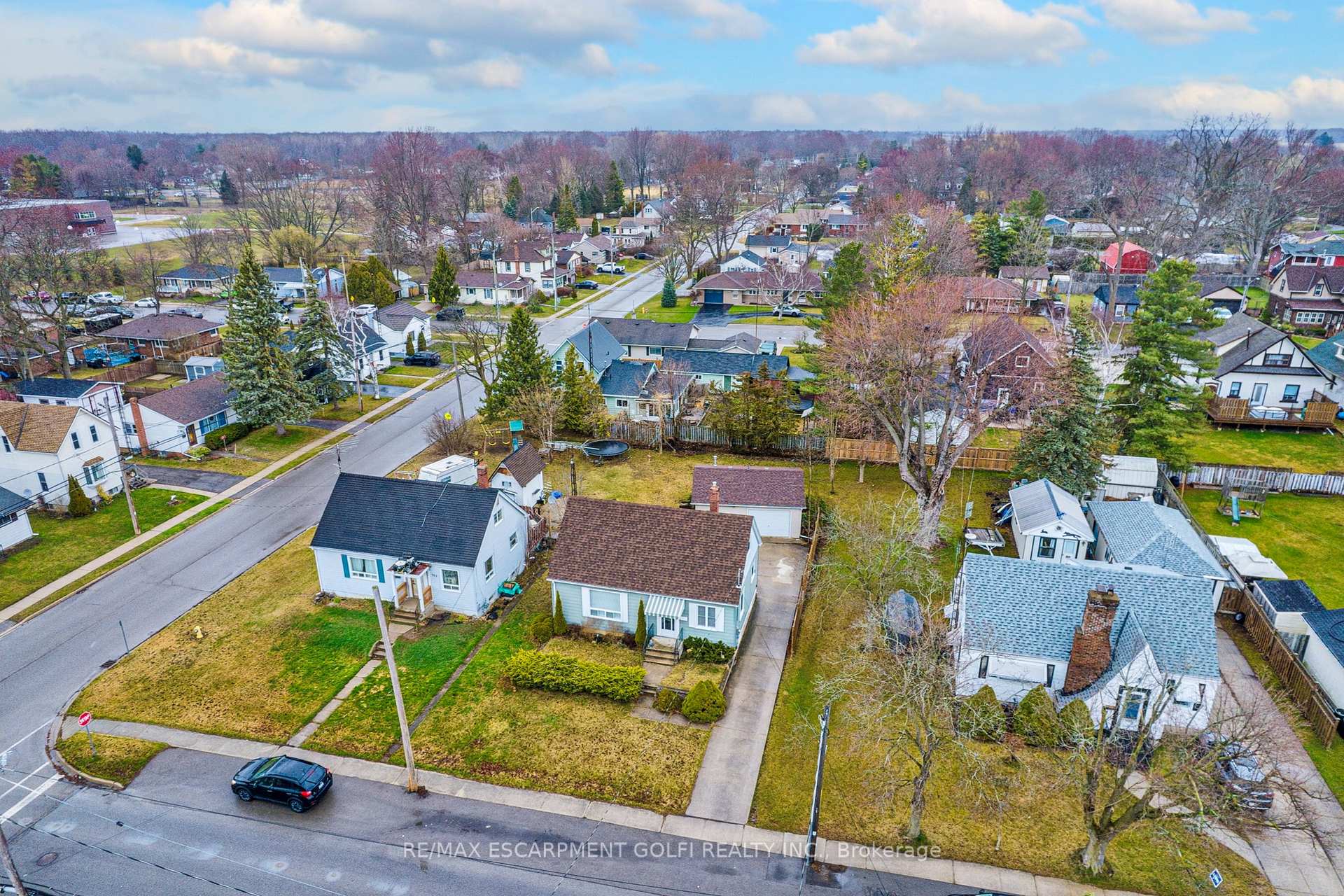 Photo 39 of 119 Park Avenue W, Haldimand, Dunnville — HOMEH