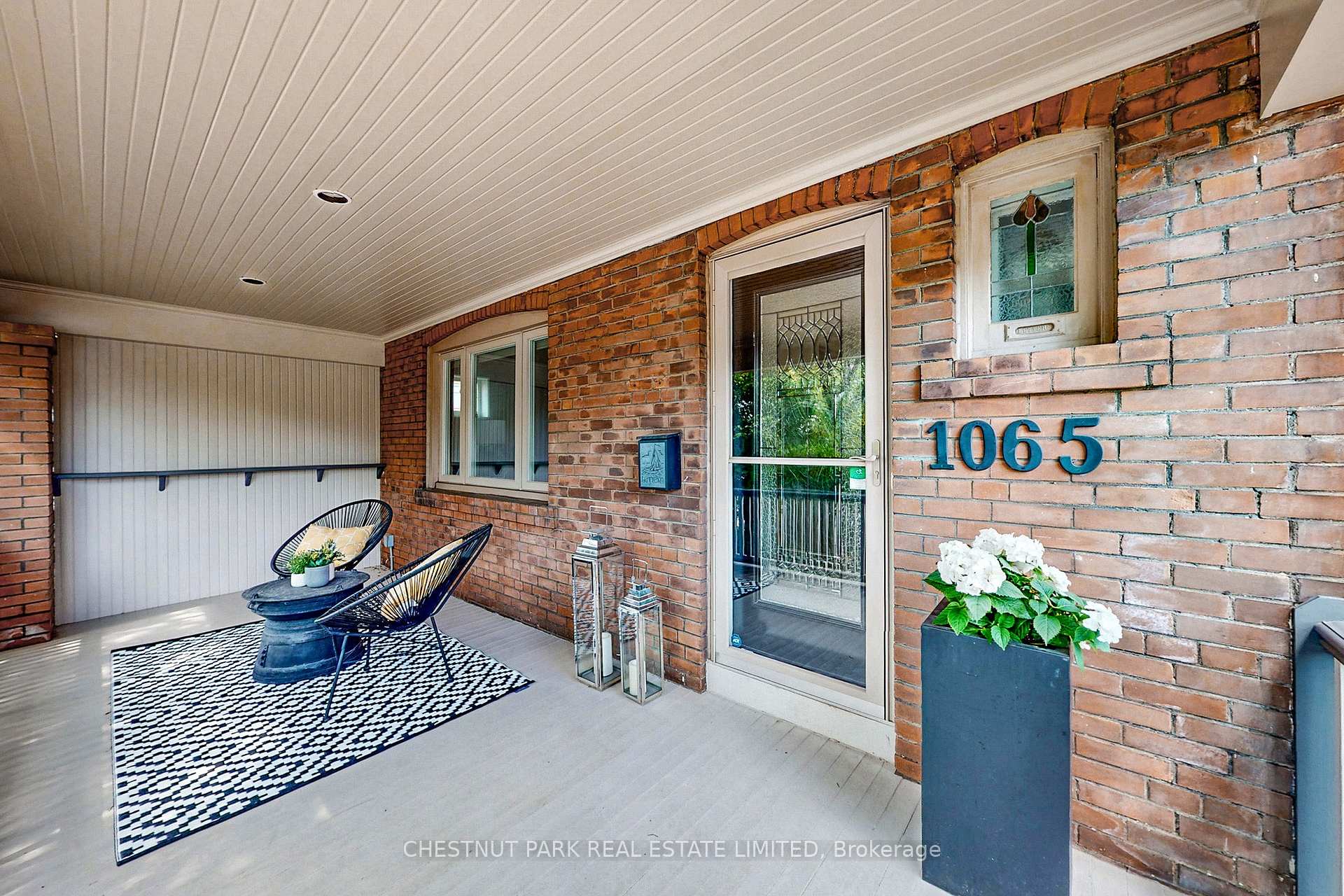 Photo 6 of 1065 Logan Avenue, Toronto, Broadview North — HOMEH