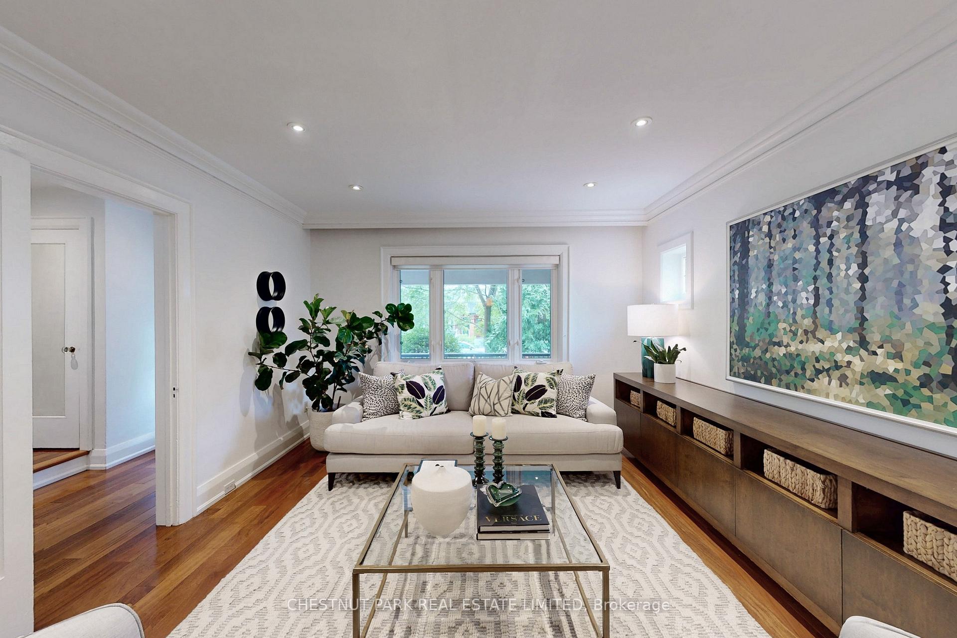 Photo 8 of 1065 Logan Avenue, Toronto, Broadview North — HOMEH
