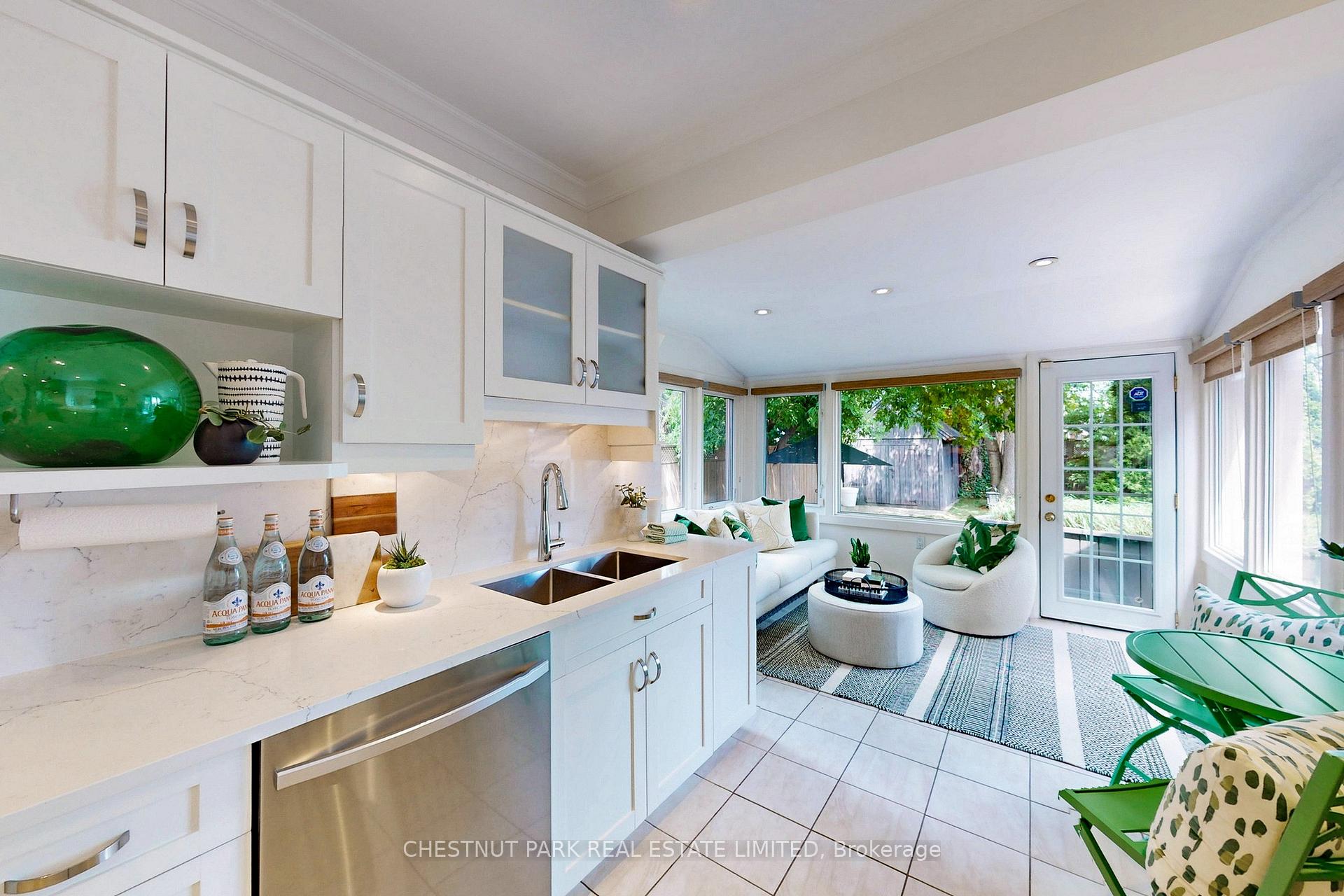 Photo 10 of 1065 Logan Avenue, Toronto, Broadview North — HOMEH