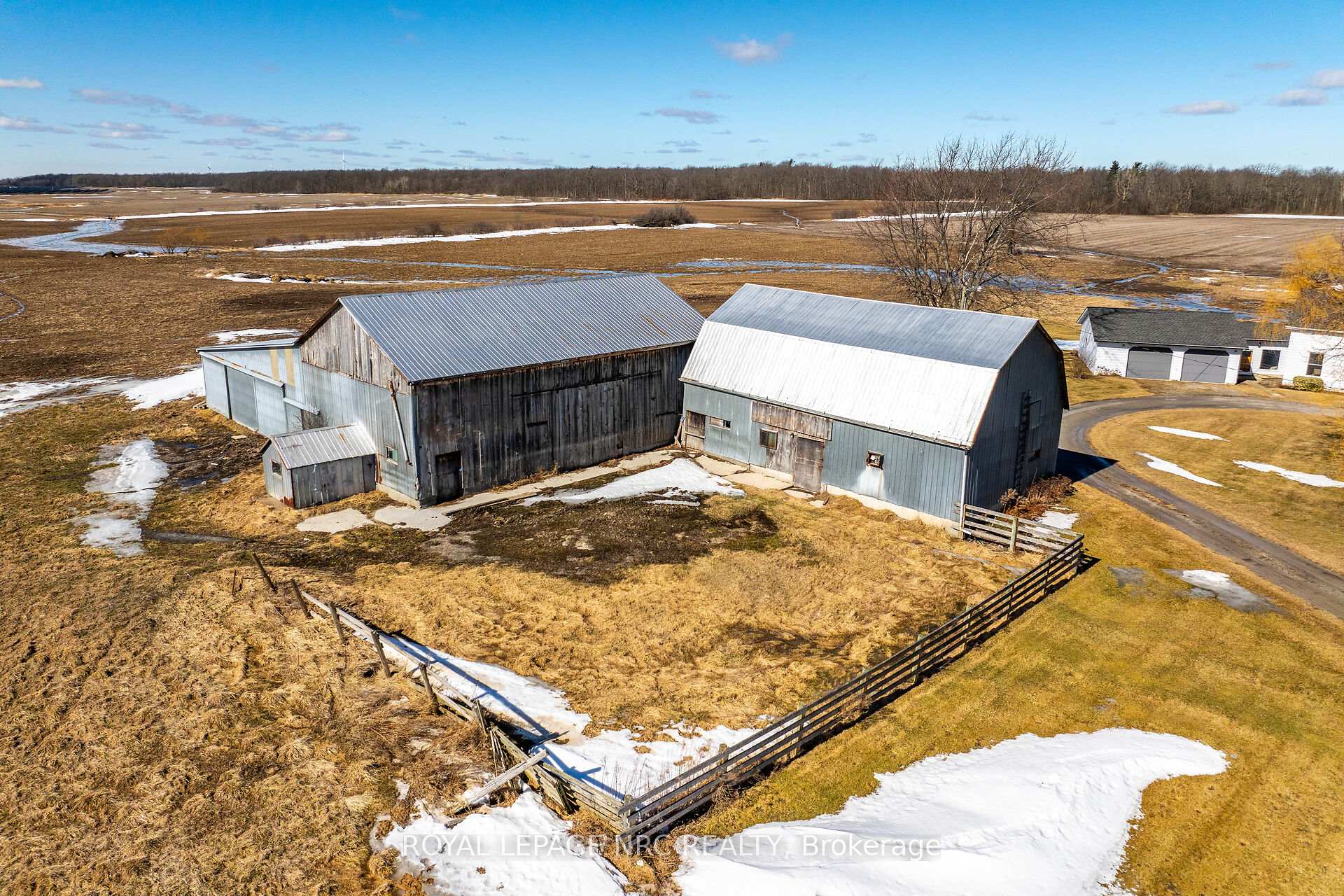 Photo 17 of 513 Sutor Road, Haldimand — HOMEH