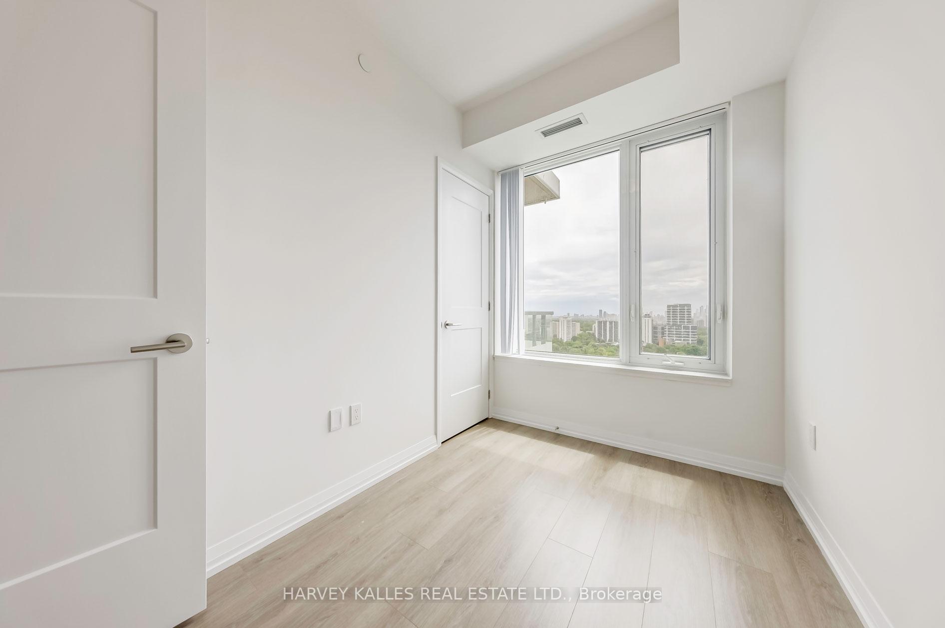 Photo 6 of Unit 2707, 25 Holly Street, Toronto, Mount Pleasant West — HOMEH
