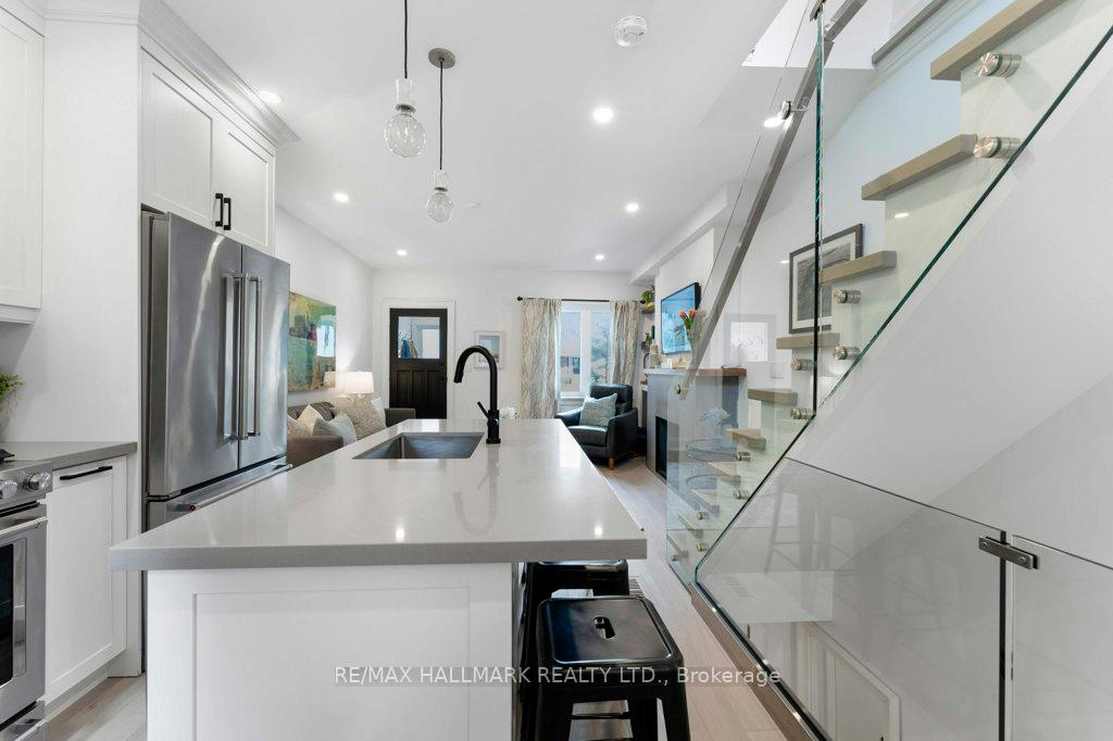 Photo 10 of 288 Forman Avenue, Toronto, Mount Pleasant East — HOMEH