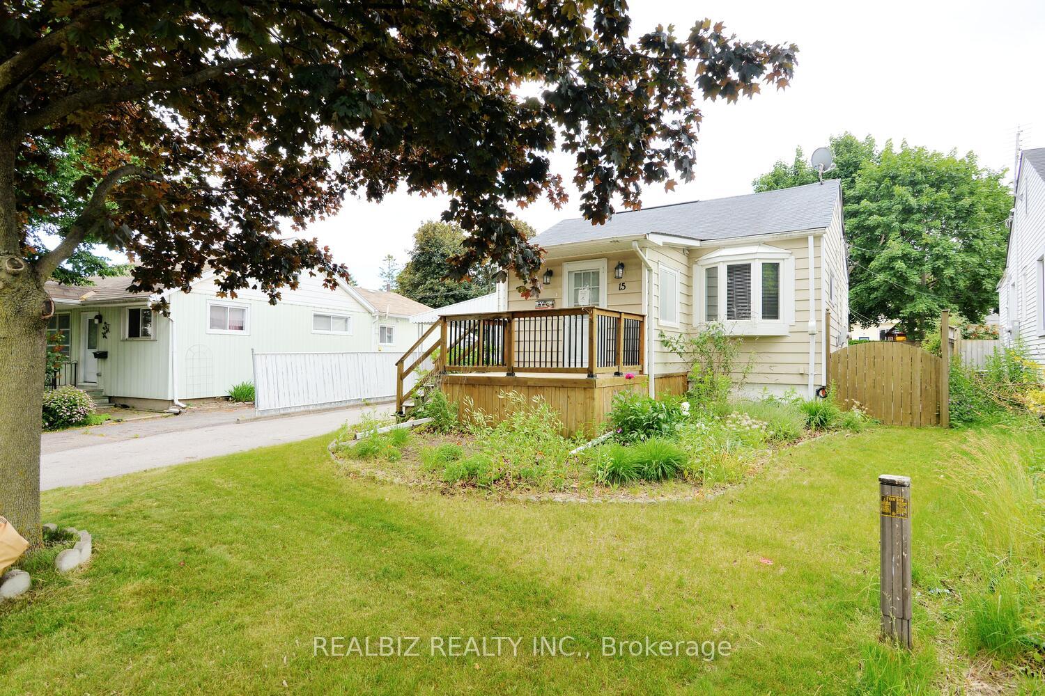 Photo 2 of 15 Oak Street, Ajax, Central — HOMEH