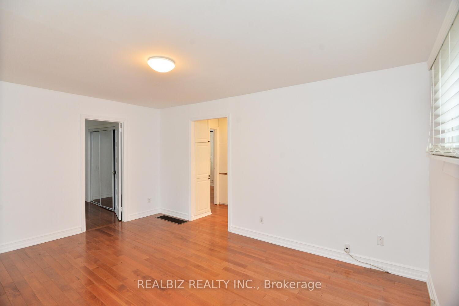 Photo 18 of 15 Oak Street, Ajax, Central — HOMEH