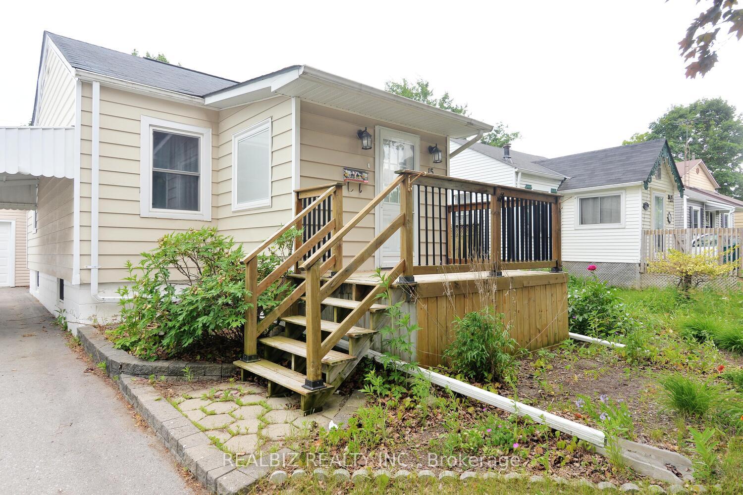 Photo 33 of 15 Oak Street, Ajax, Central — HOMEH