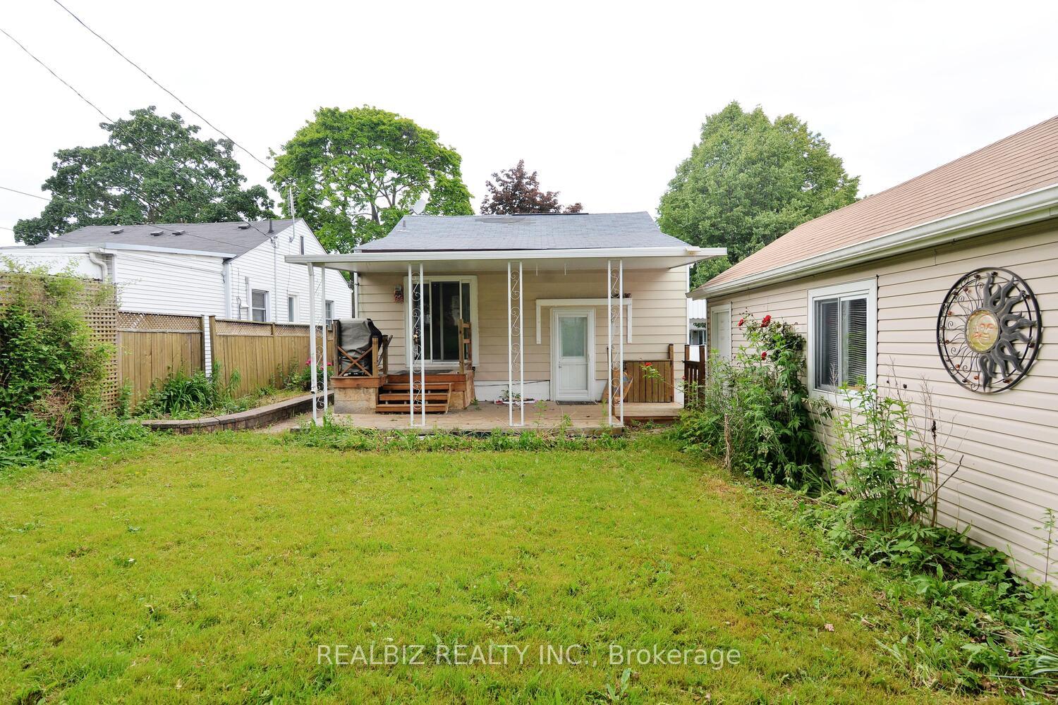 Photo 41 of 15 Oak Street, Ajax, Central — HOMEH