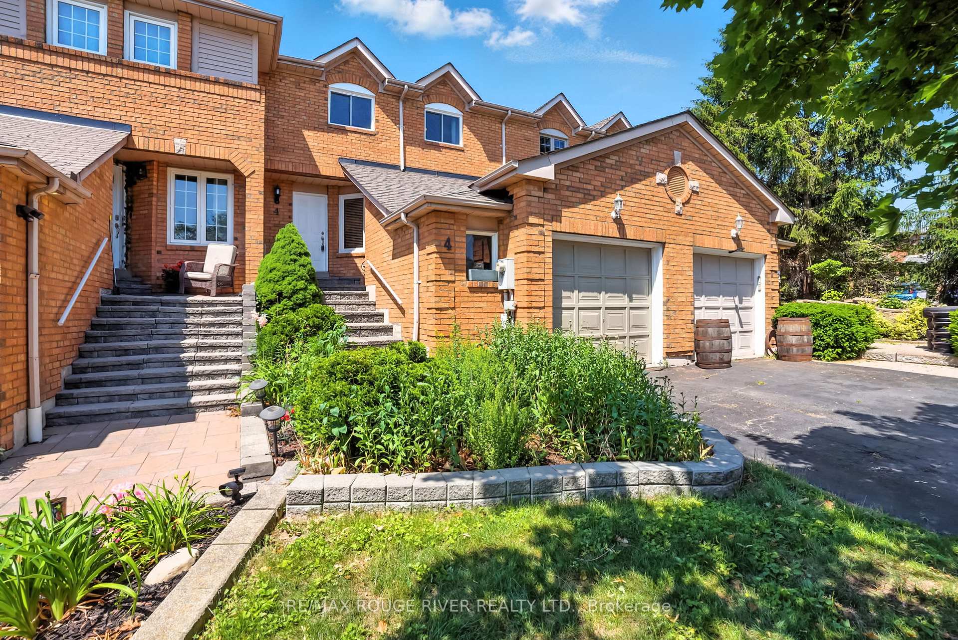 Photo 1 of 4 Heaver Drive, Whitby, Pringle Creek — HOMEH