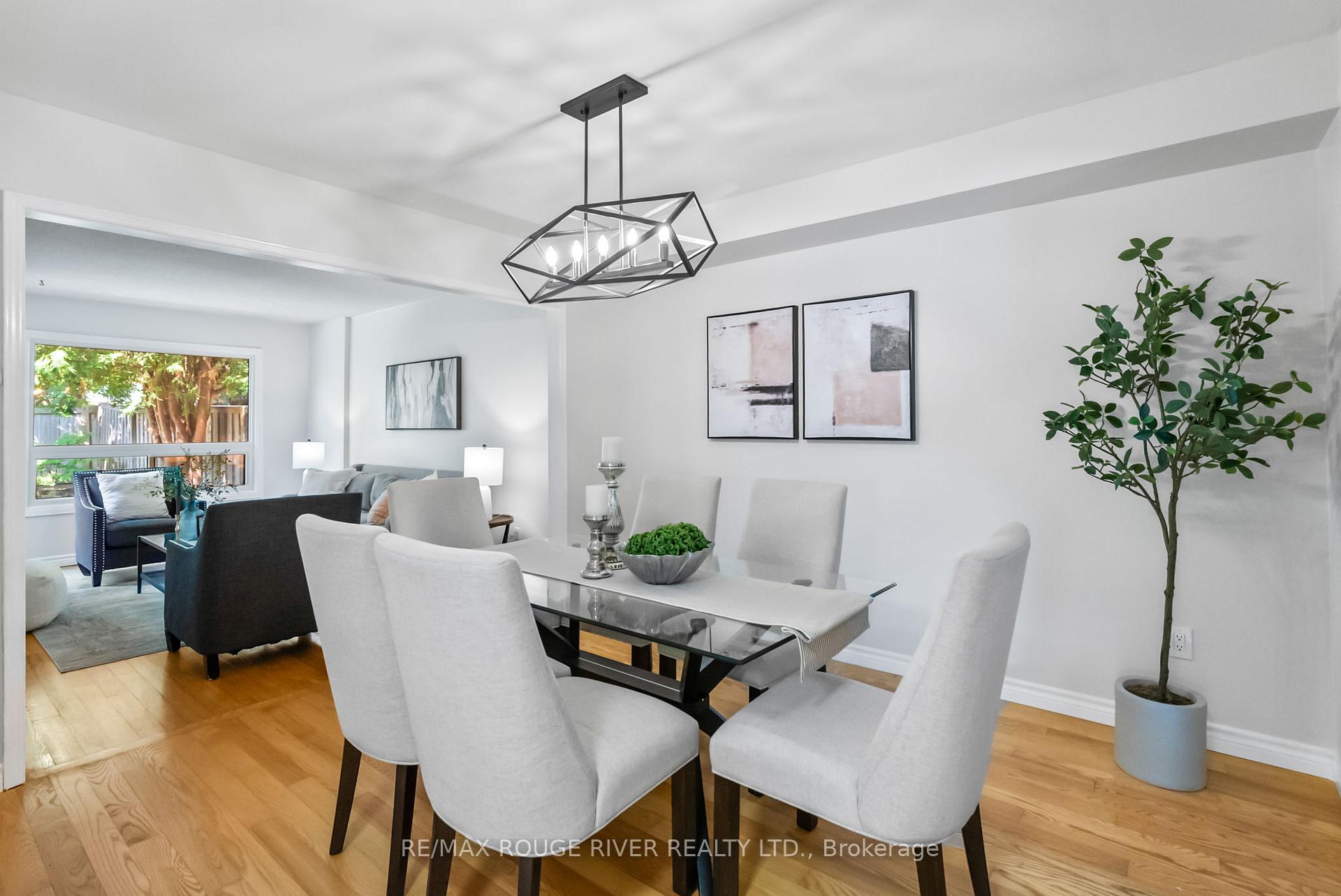 Photo 5 of 4 Heaver Drive, Whitby, Pringle Creek — HOMEH
