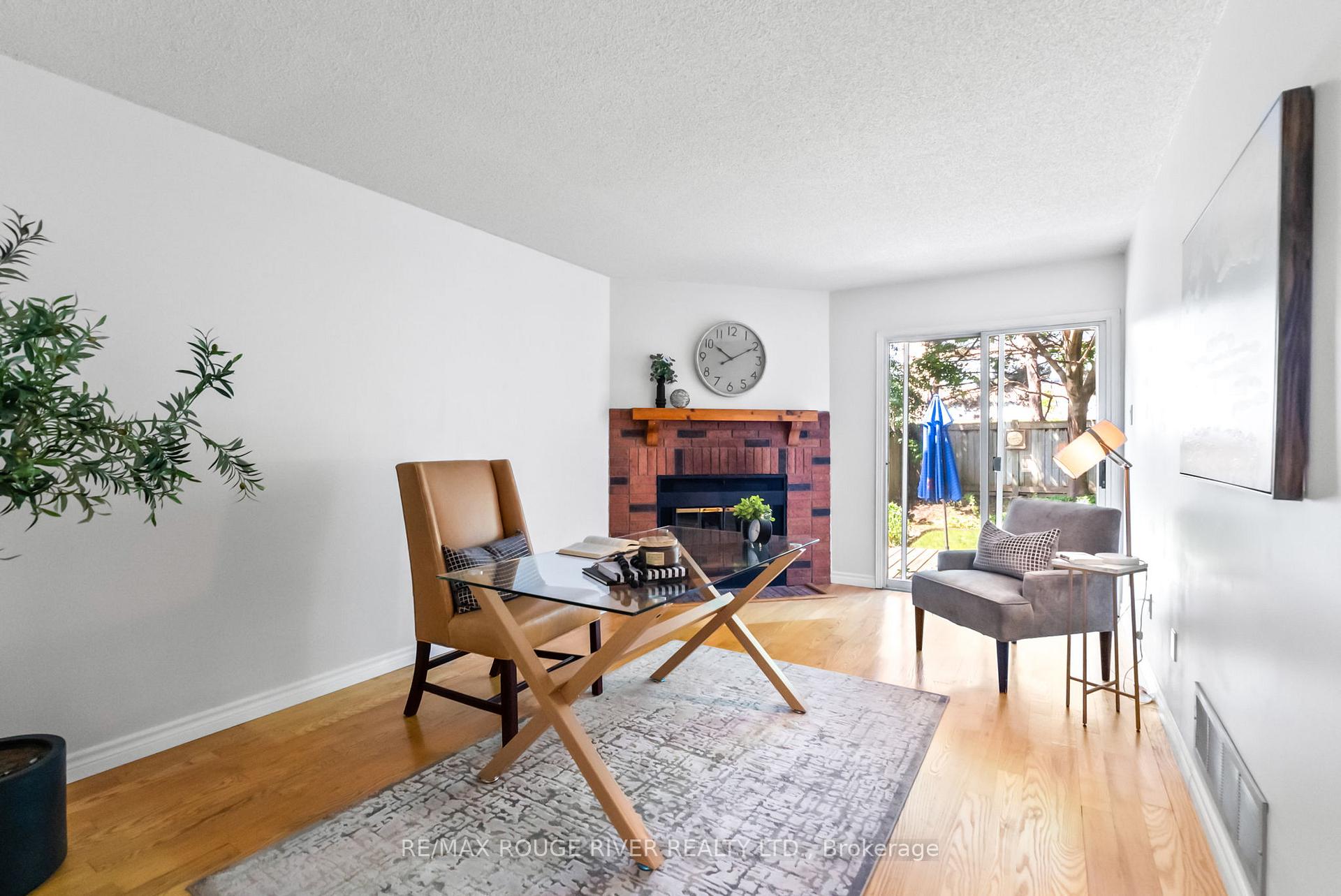 Photo 9 of 4 Heaver Drive, Whitby, Pringle Creek — HOMEH
