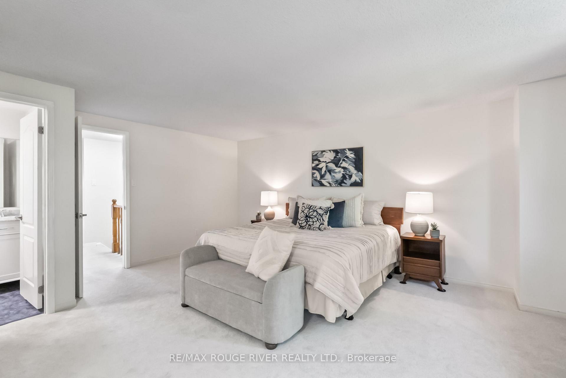 Photo 14 of 4 Heaver Drive, Whitby, Pringle Creek — HOMEH