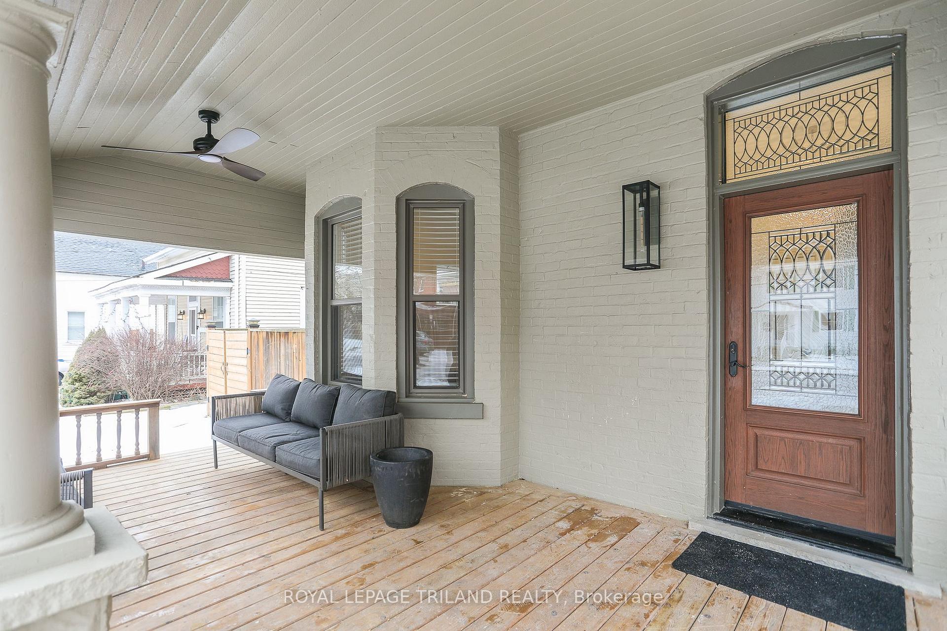 Photo 4 of 33 Gladstone Avenue, St. Thomas — HOMEH