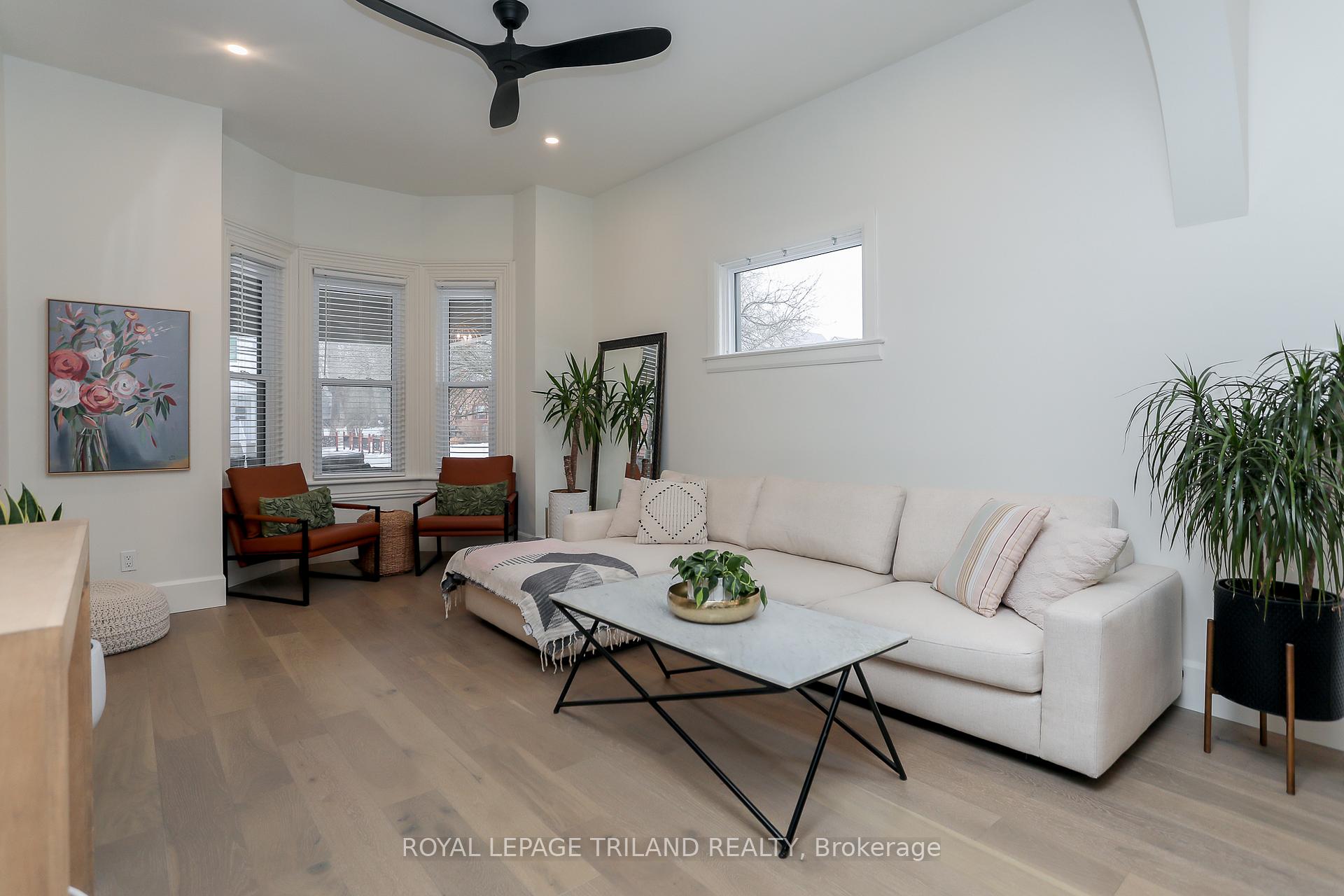 Photo 11 of 33 Gladstone Avenue, St. Thomas — HOMEH