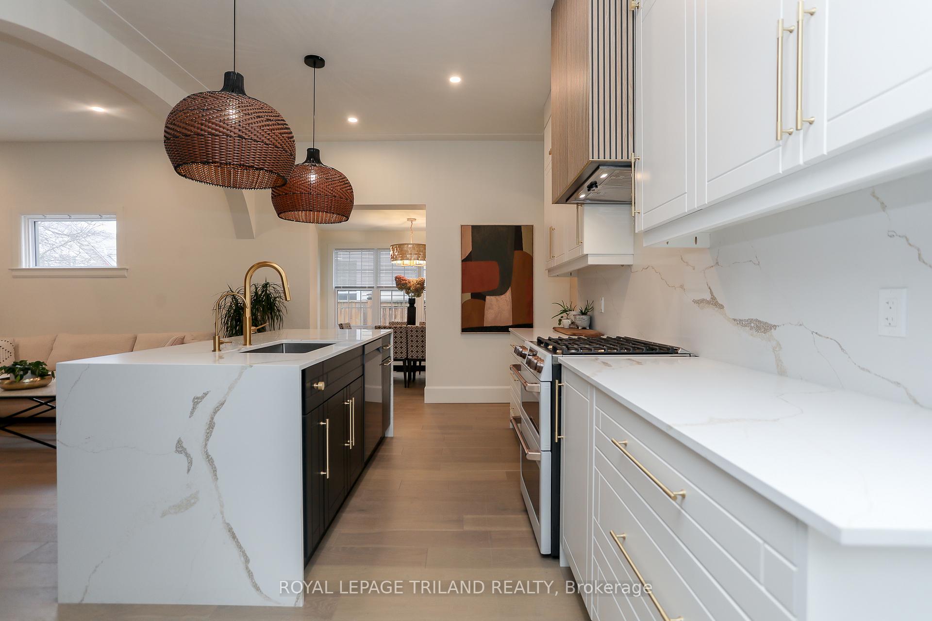 Photo 9 of 33 Gladstone Avenue, St. Thomas — HOMEH