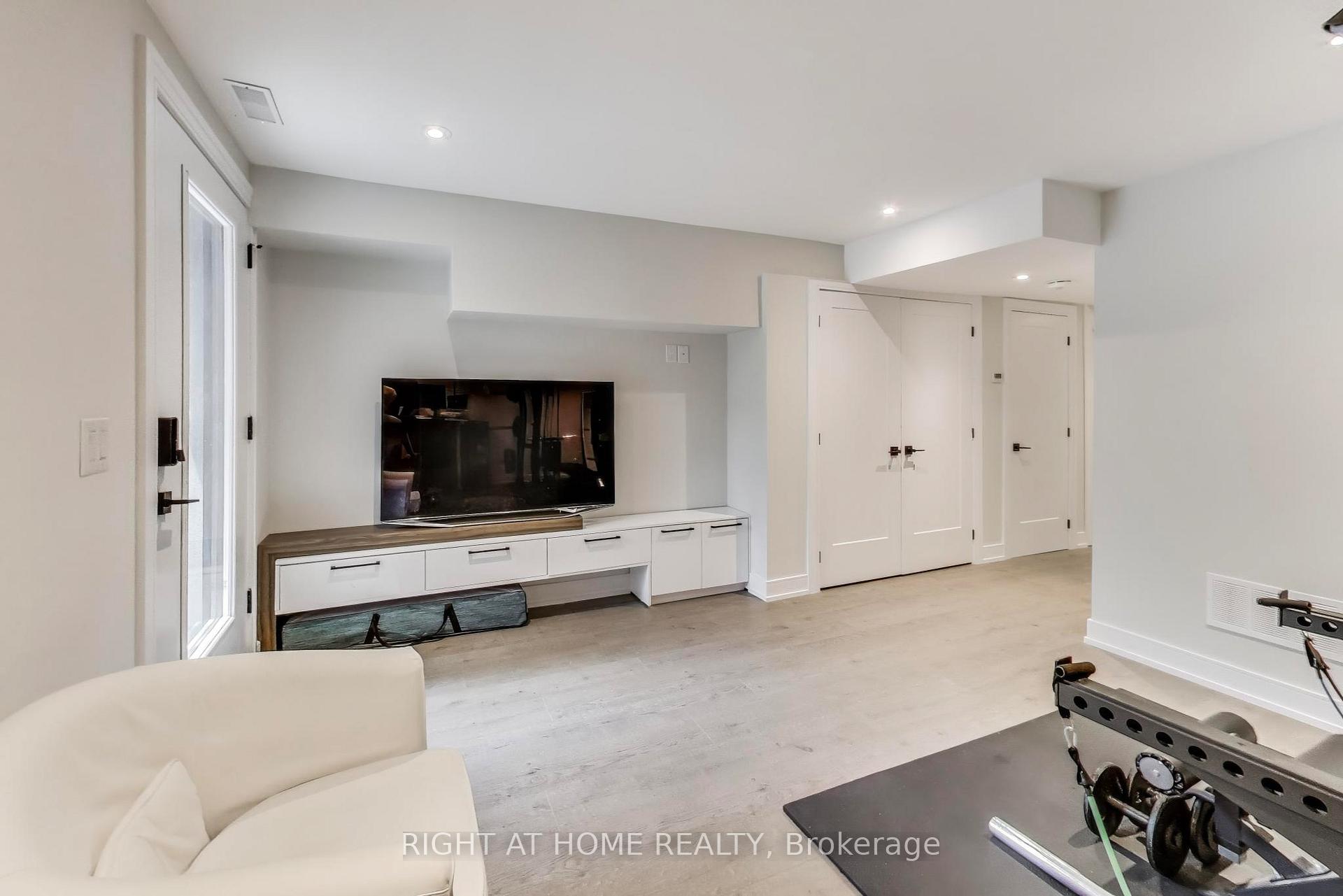 Photo 28 of 378 Cedarvale Avenue, Toronto, Woodbine-Lumsden — HOMEH
