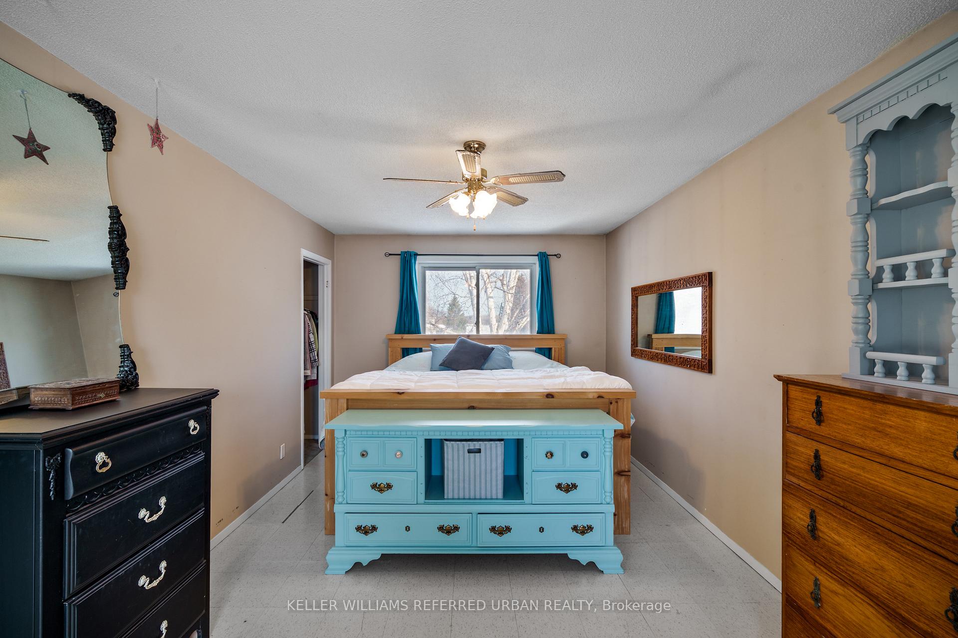 Photo 15 of 624 Highland Crescent, Brock, Beaverton — HOMEH