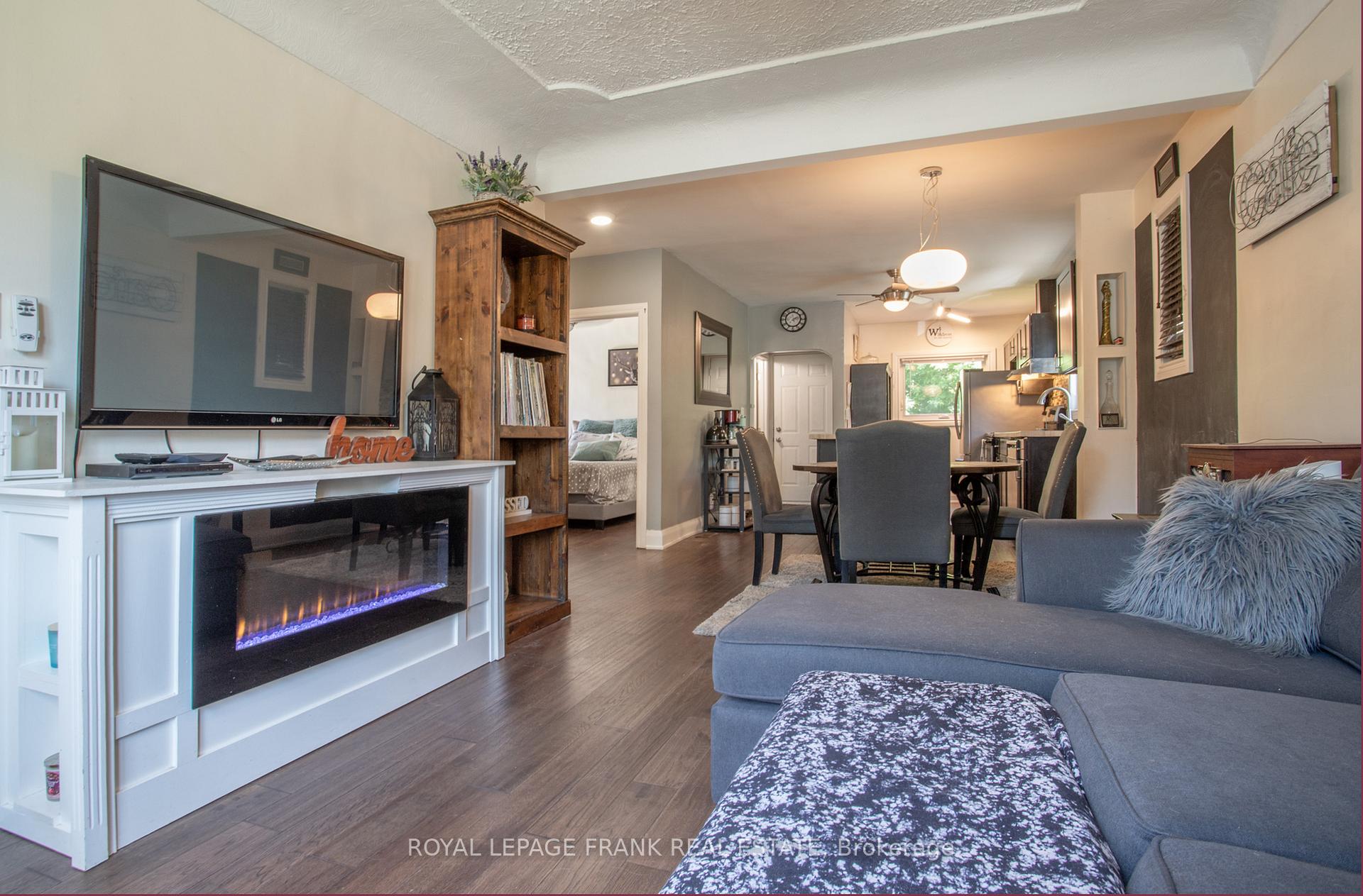 Photo 3 of 189 Nassau Street, Oshawa, Vanier — HOMEH