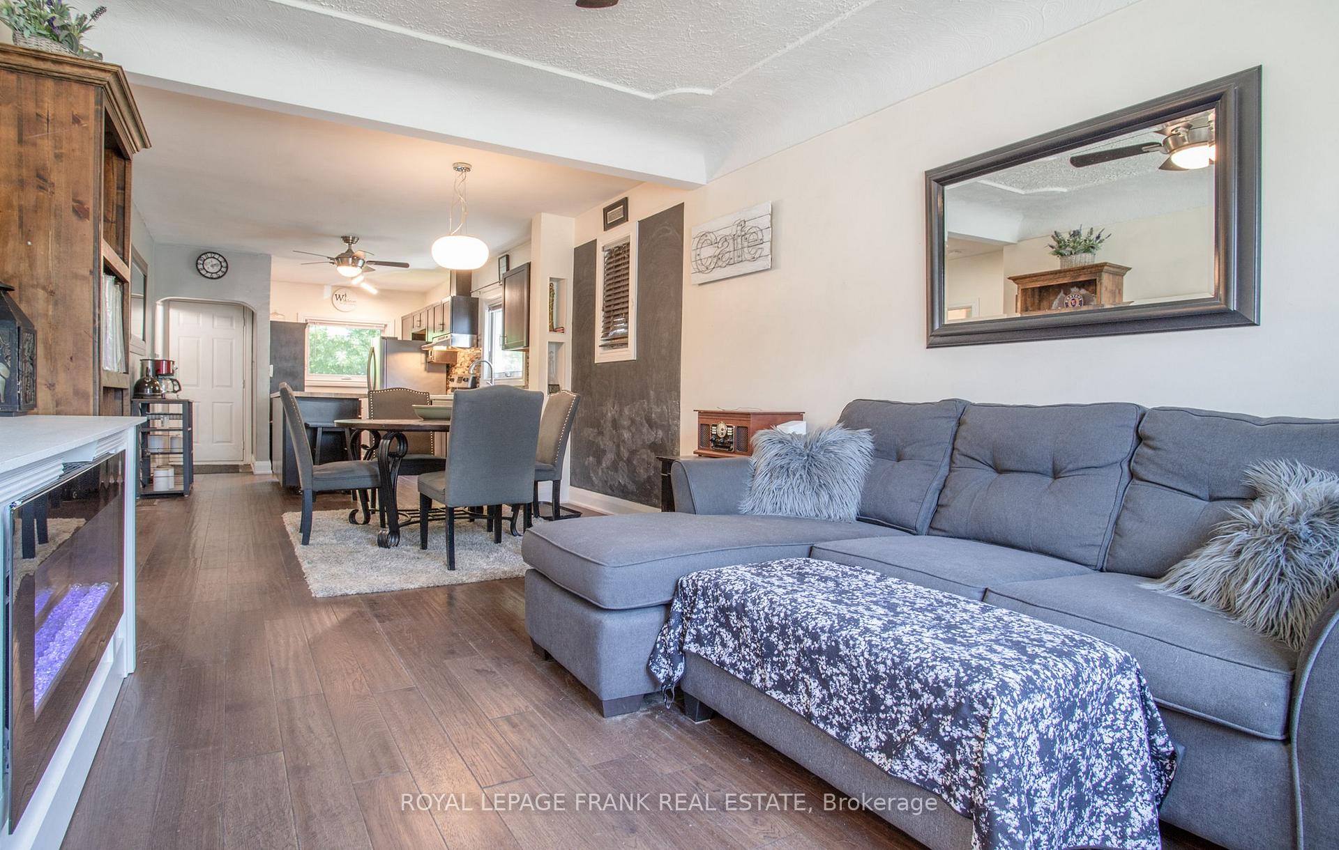 Photo 10 of 189 Nassau Street, Oshawa, Vanier — HOMEH