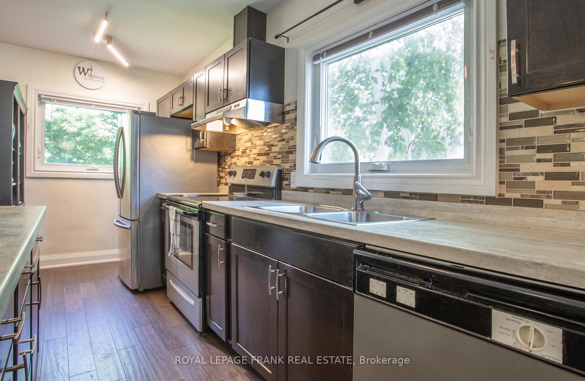 Photo 15 of 189 Nassau Street, Oshawa, Vanier — HOMEH