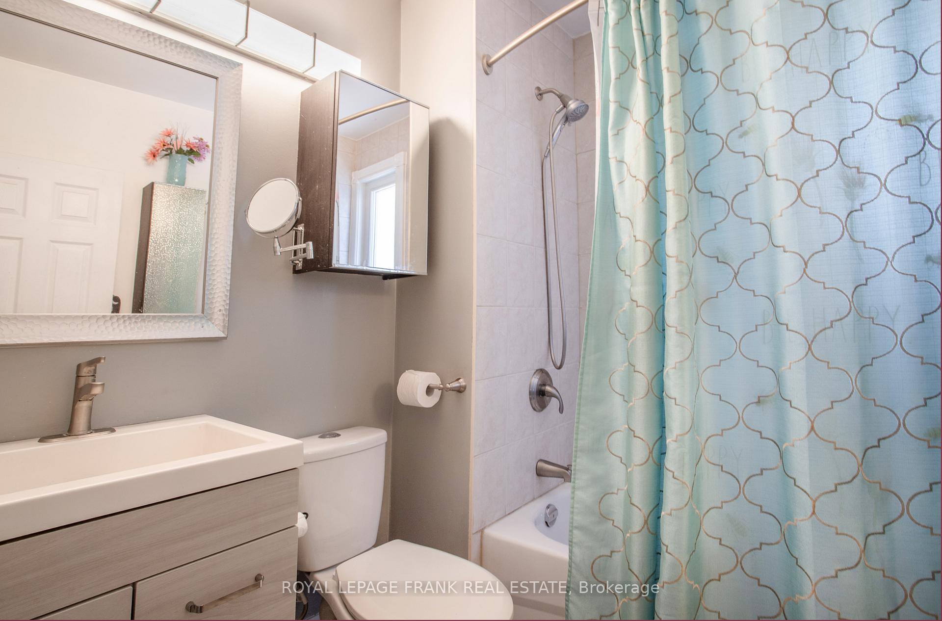 Photo 9 of 189 Nassau Street, Oshawa, Vanier — HOMEH