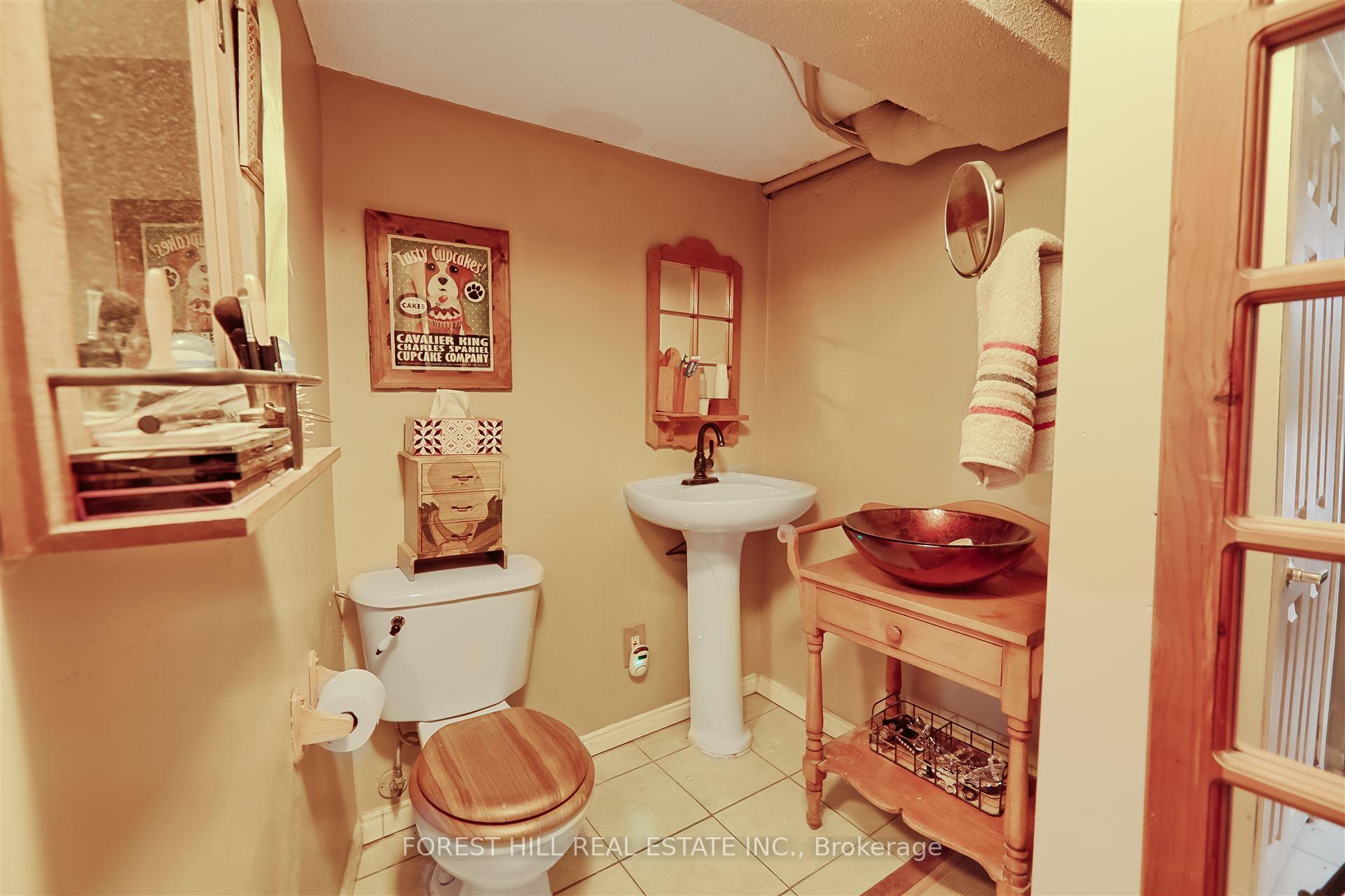 Photo 27 of 49 Coulson Avenue, Toronto, Forest Hill South — HOMEH