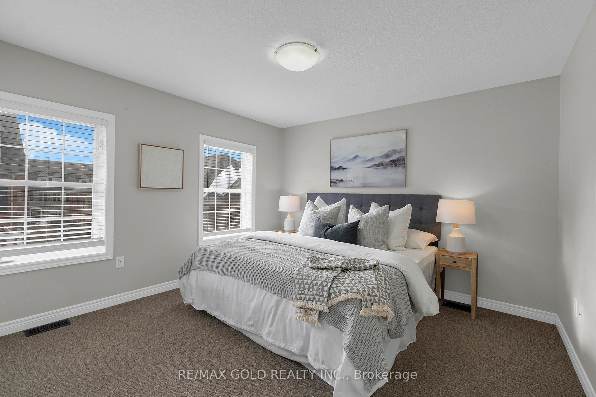 Photo 18 of 18 Whitehaven Lane, Kitchener — HOMEH