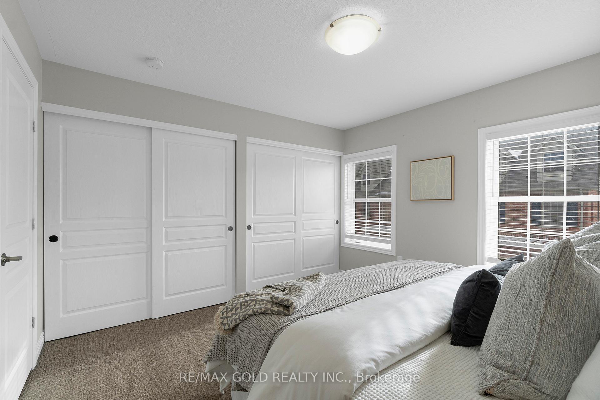 Photo 19 of 18 Whitehaven Lane, Kitchener — HOMEH