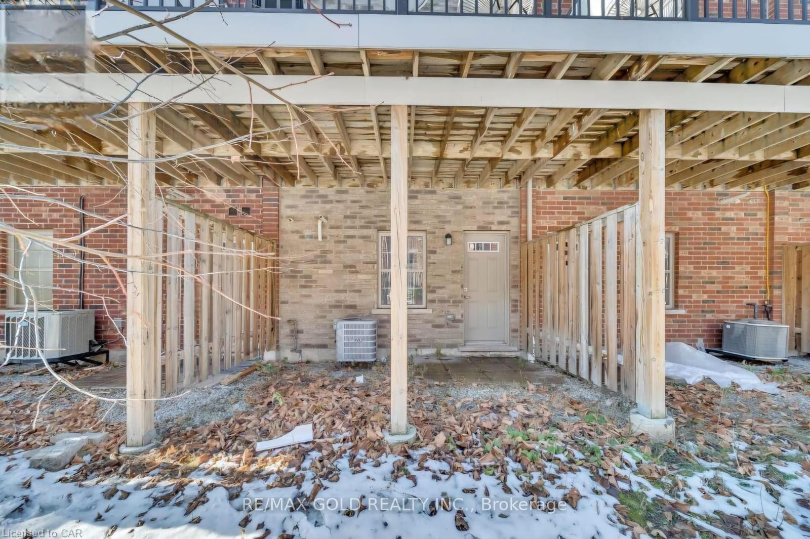 Photo 21 of 18 Whitehaven Lane, Kitchener — HOMEH