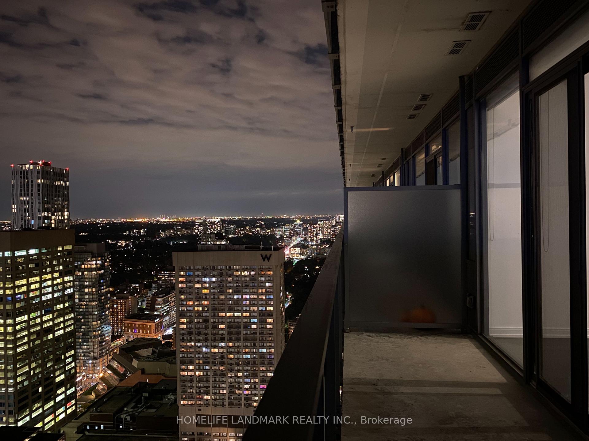 Photo 3 of Unit 4606, 50 Charles Street E, Toronto, Church-Yonge Corridor — HOMEH