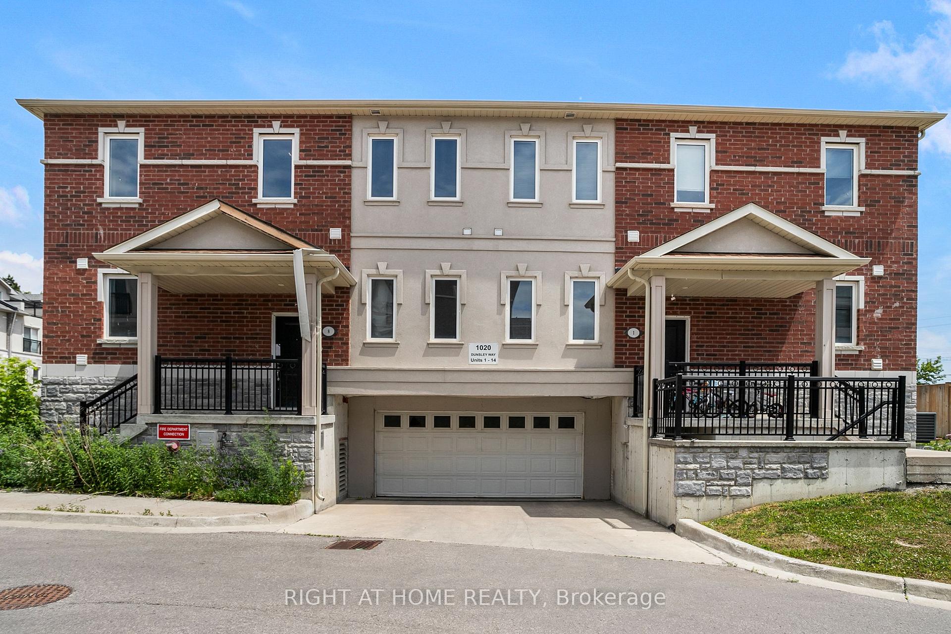 Photo 21 of Unit 2, 1020 Dunsley Way N, Whitby, Pringle Creek — HOMEH