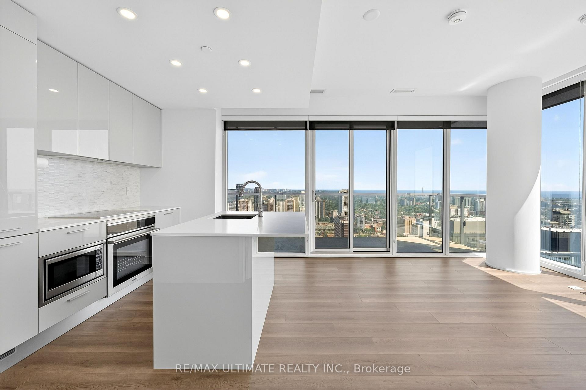 Photo 14 of Unit 4804, 3 Gloucester Street, Toronto, Church-Yonge Corridor — HOMEH