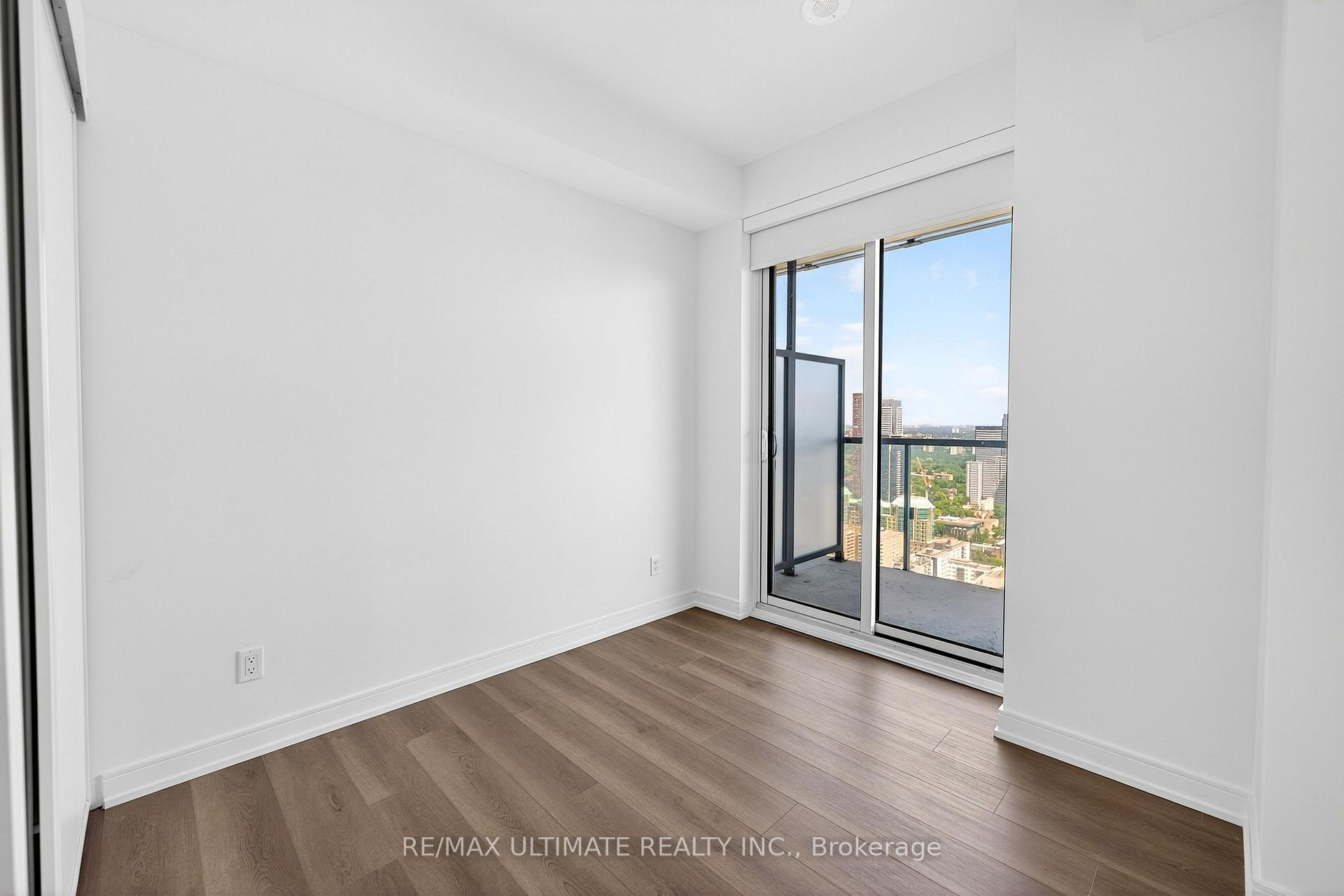 Photo 7 of Unit 4804, 3 Gloucester Street, Toronto, Church-Yonge Corridor — HOMEH
