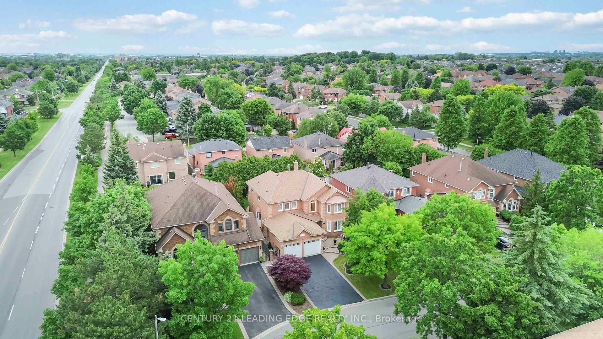 Photo 2 of 62 Chiltern Place, Whitby, Pringle Creek — HOMEH