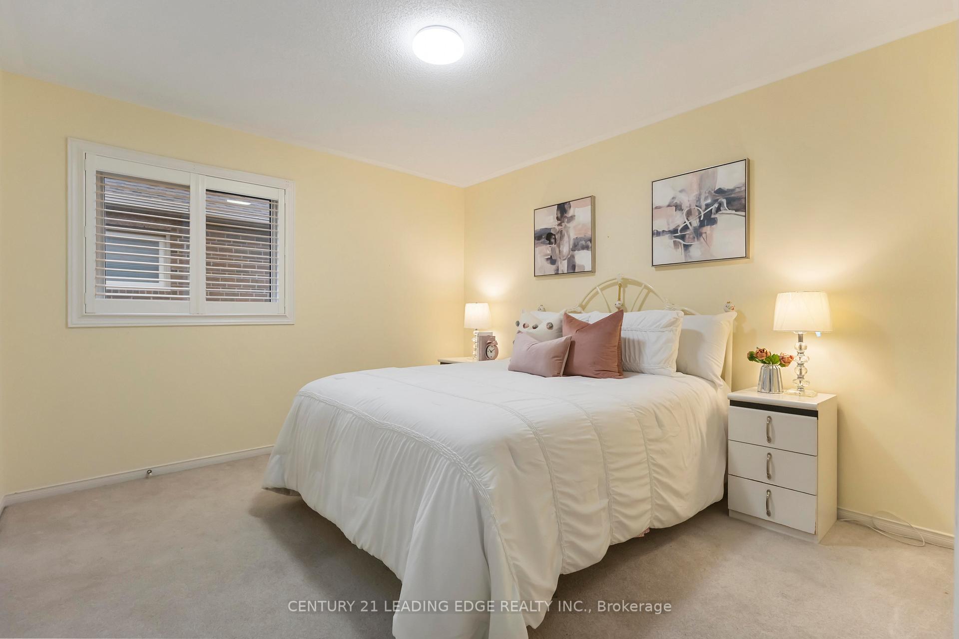 Photo 18 of 62 Chiltern Place, Whitby, Pringle Creek — HOMEH