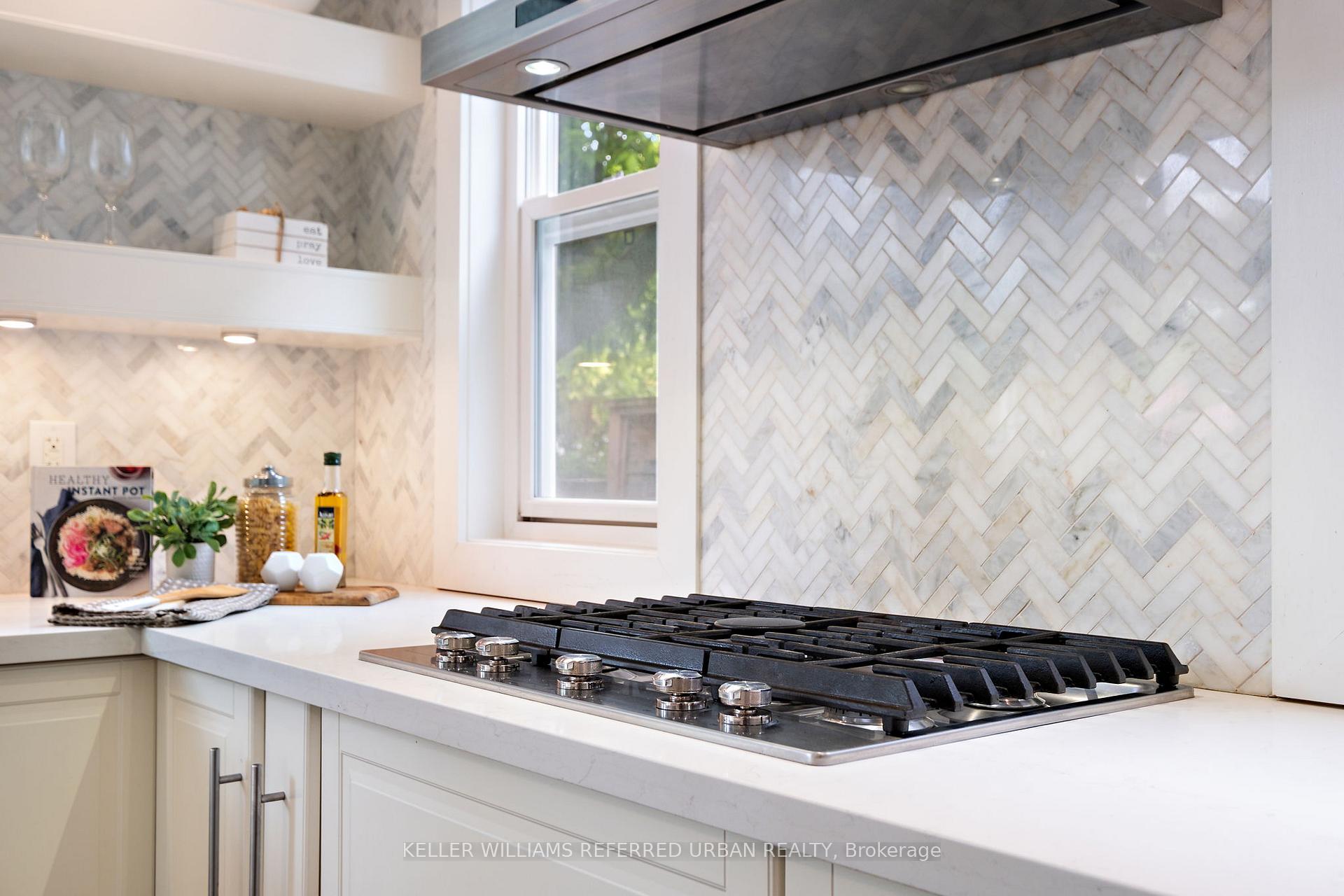 Photo 7 of 39 Ashdale Avenue, Toronto, Greenwood-Coxwell — HOMEH