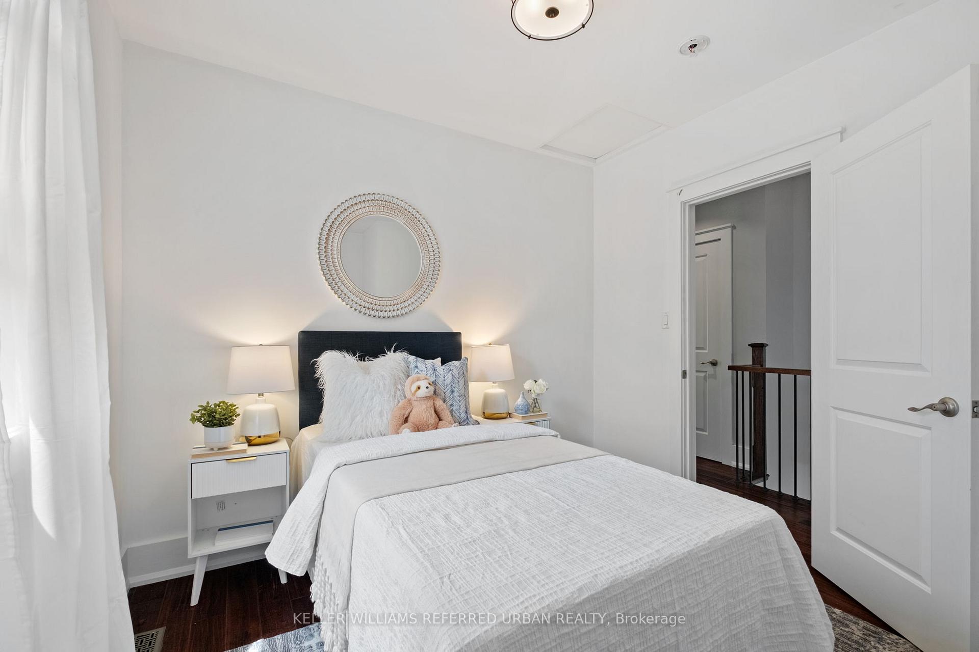 Photo 15 of 39 Ashdale Avenue, Toronto, Greenwood-Coxwell — HOMEH