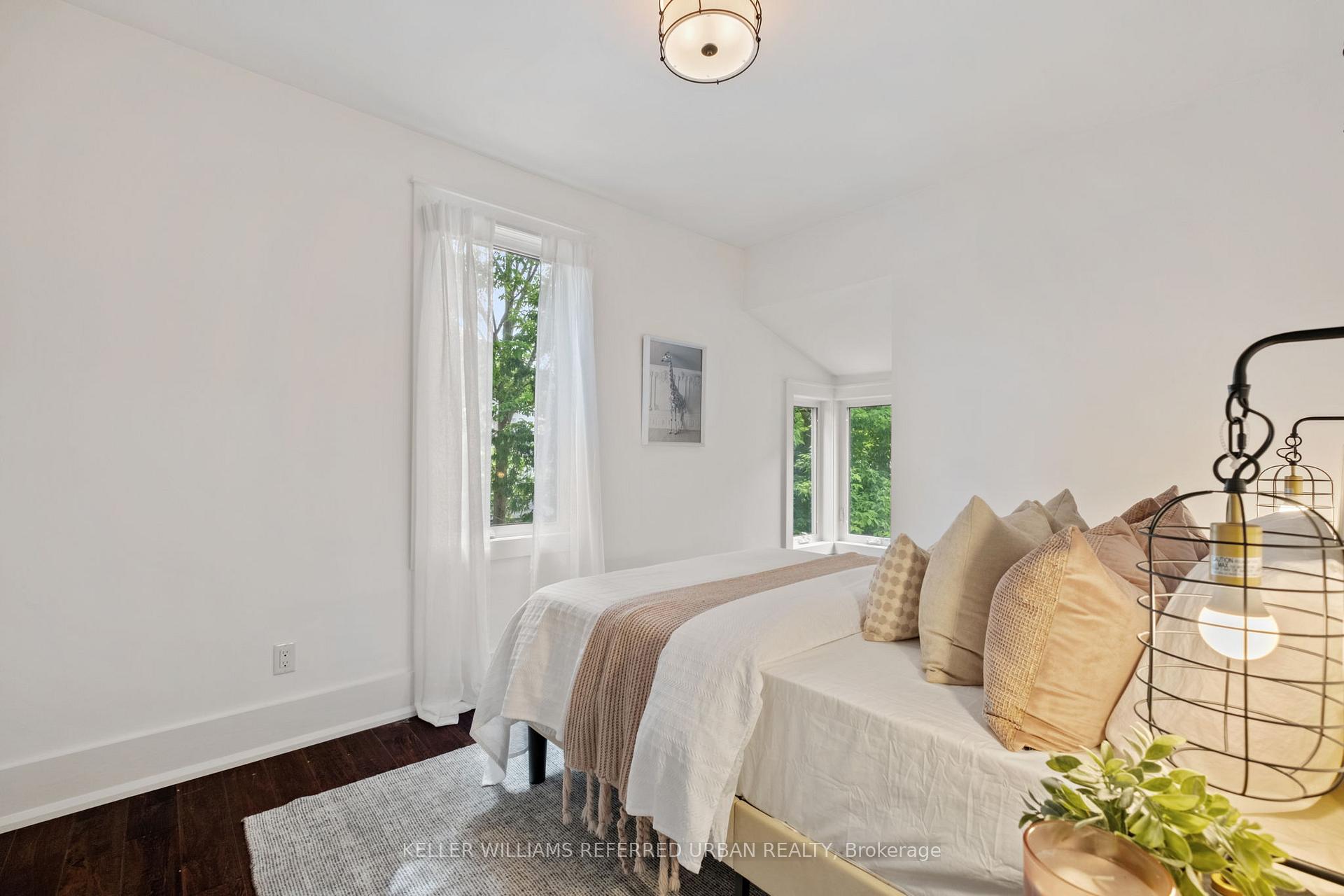Photo 32 of 39 Ashdale Avenue, Toronto, Greenwood-Coxwell — HOMEH