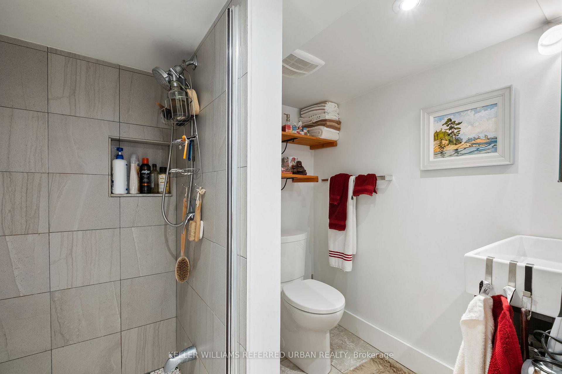Photo 44 of 39 Ashdale Avenue, Toronto, Greenwood-Coxwell — HOMEH