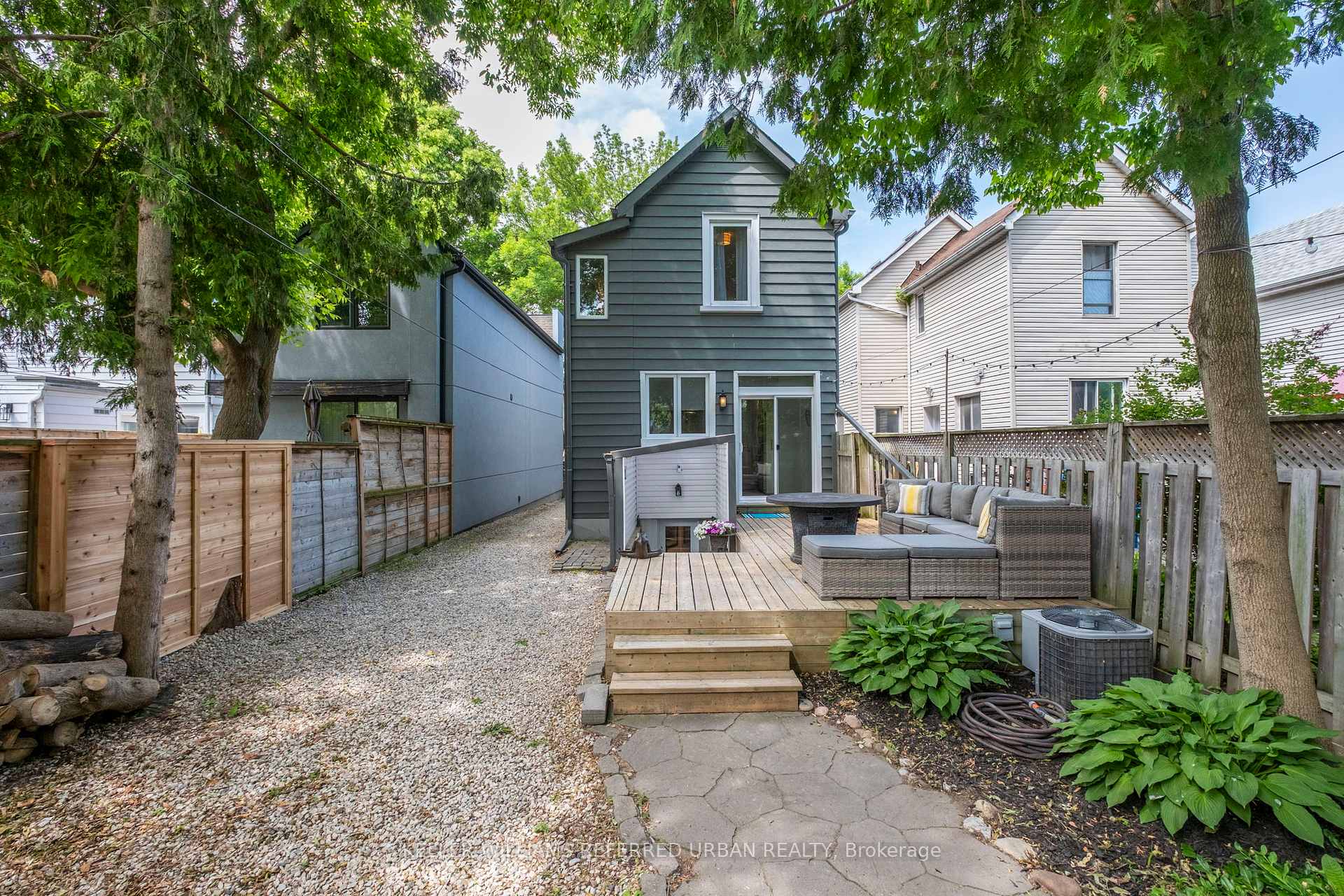 Photo 42 of 39 Ashdale Avenue, Toronto, Greenwood-Coxwell — HOMEH
