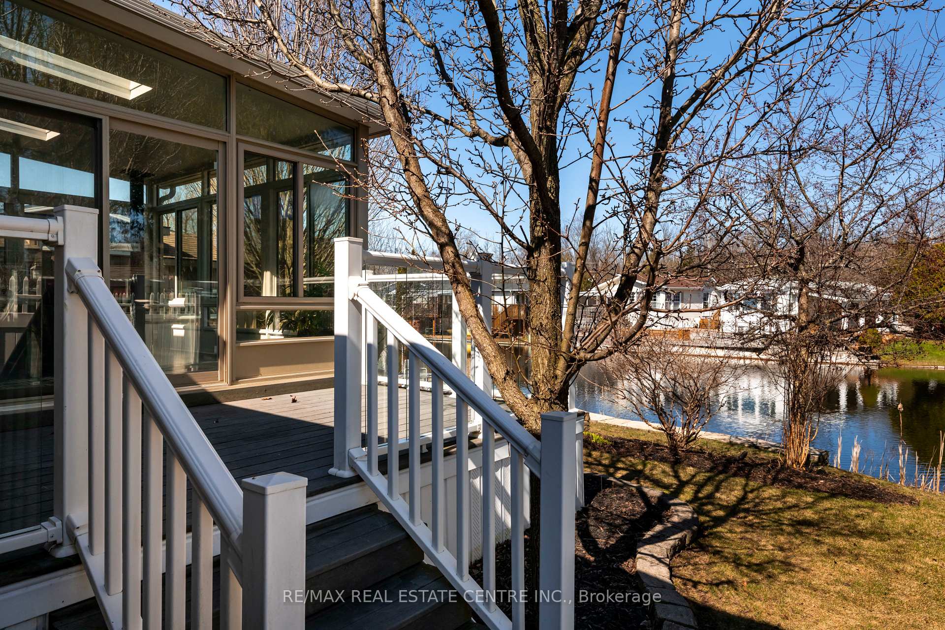 Photo 47 of 64 Hemlock Crescent, Puslinch, Rural Puslinch East — HOMEH