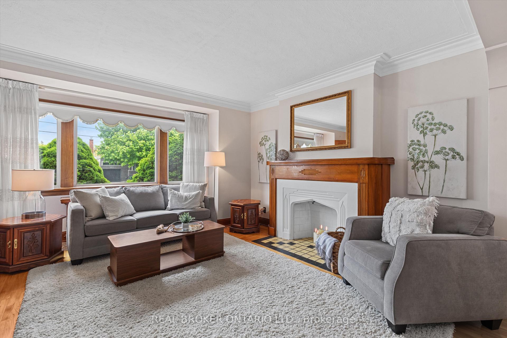 Photo 21 of 882 Coxwell Avenue, Toronto, Danforth Village-East York — HOMEH