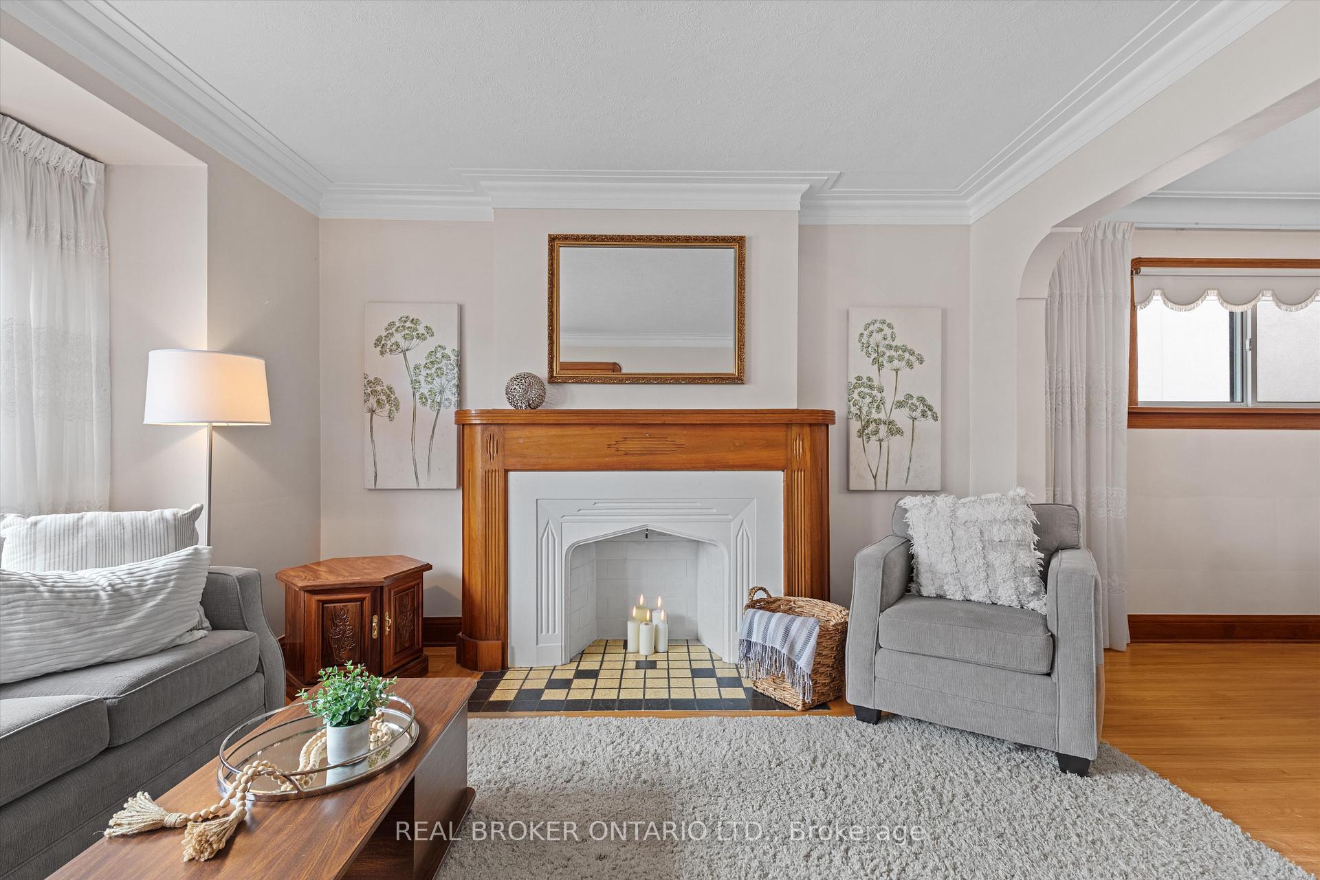 Photo 14 of 882 Coxwell Avenue, Toronto, Danforth Village-East York — HOMEH