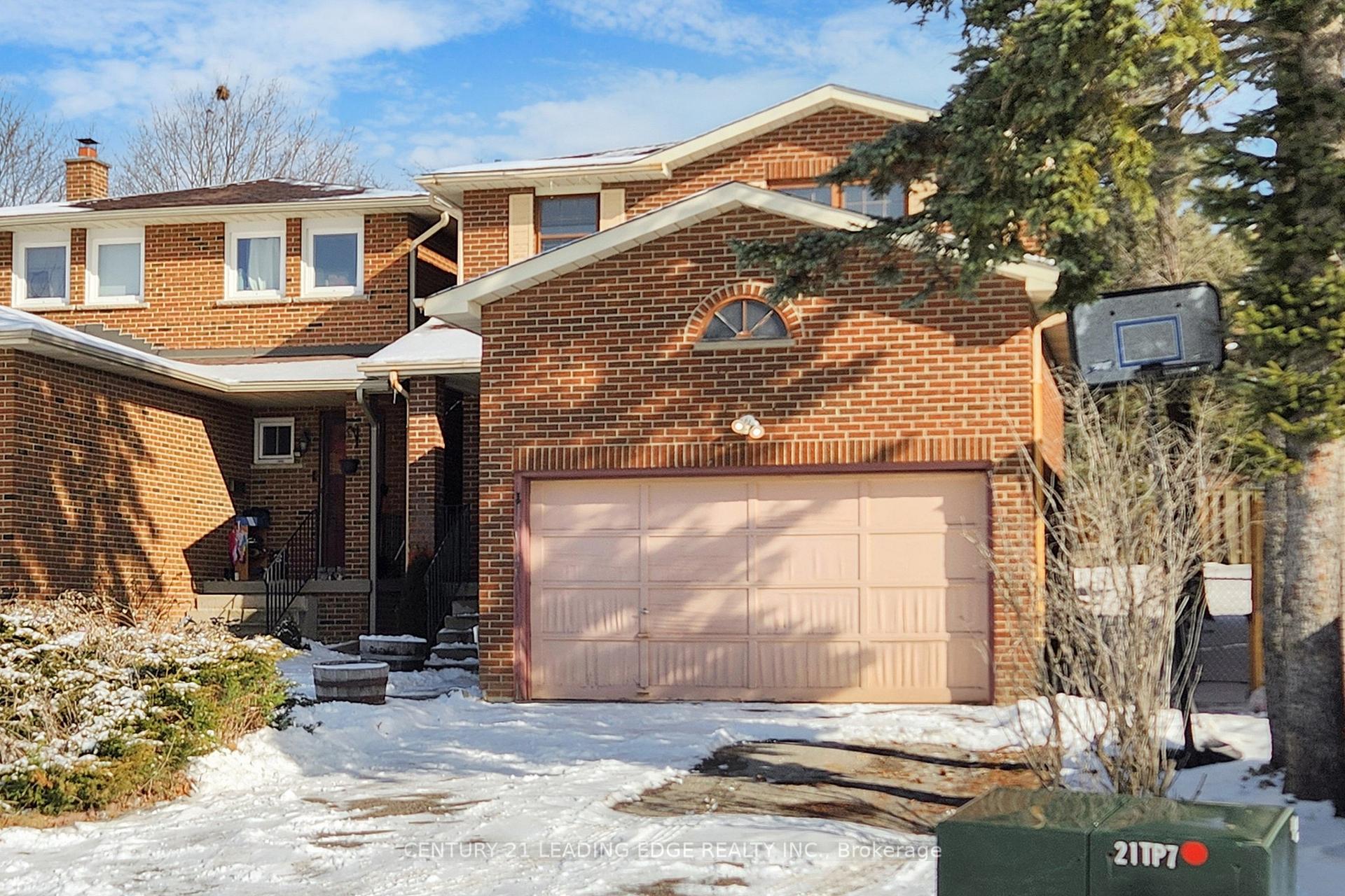Photo 1 of 110 Stargell Crescent, Markham, Raymerville — HOMEH