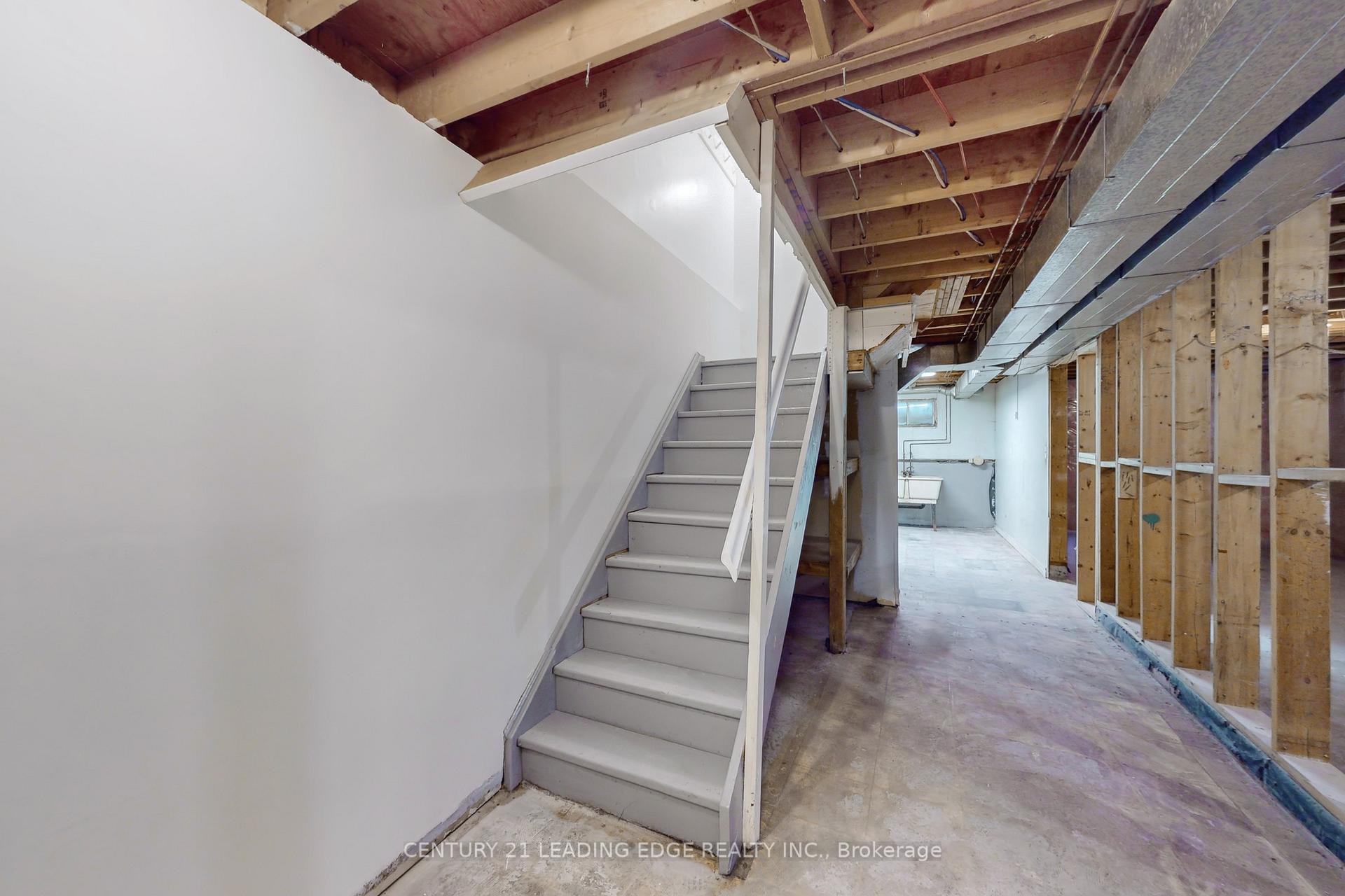 Photo 28 of 110 Stargell Crescent, Markham, Raymerville — HOMEH