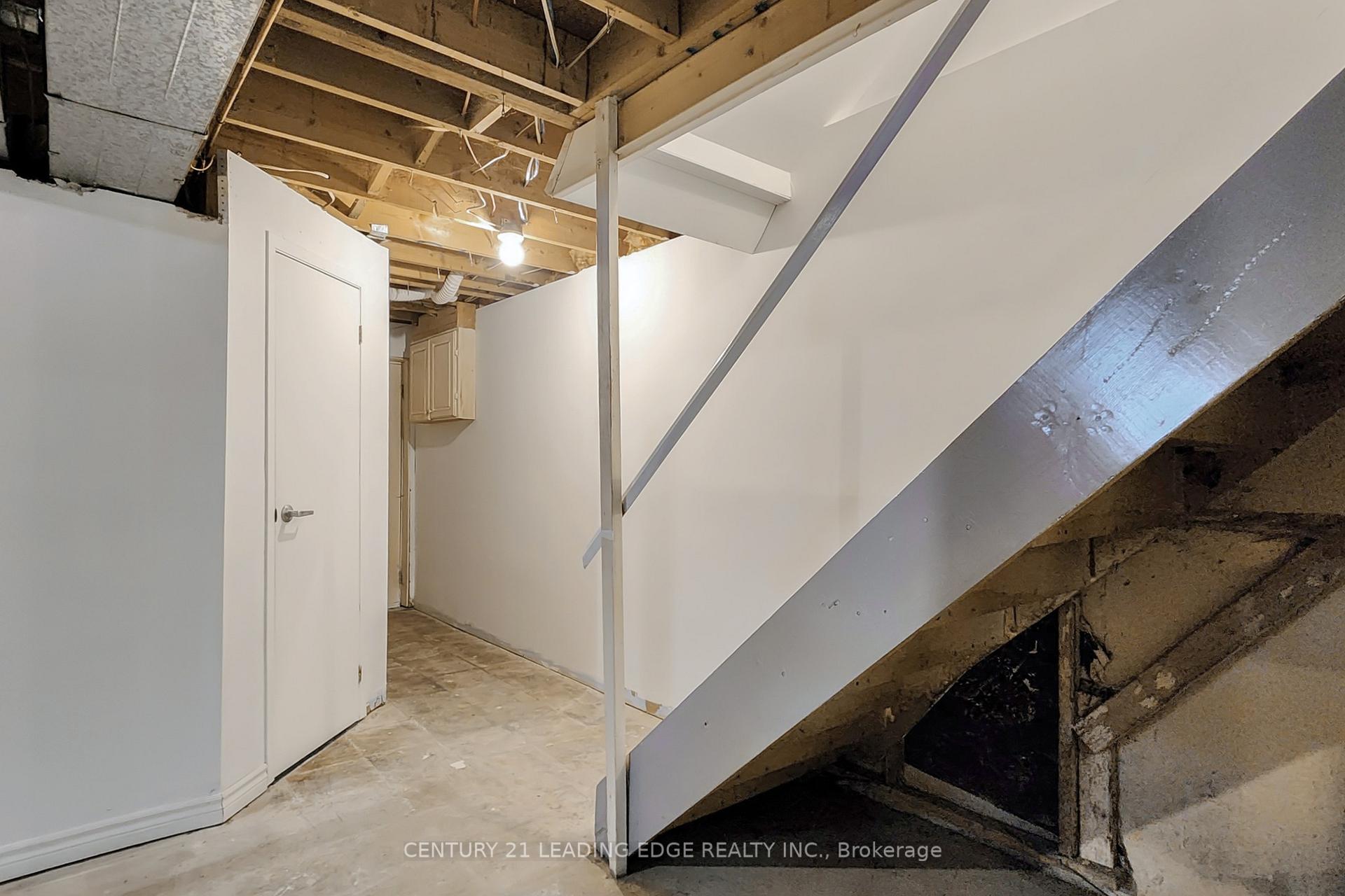 Photo 22 of 110 Stargell Crescent, Markham, Raymerville — HOMEH