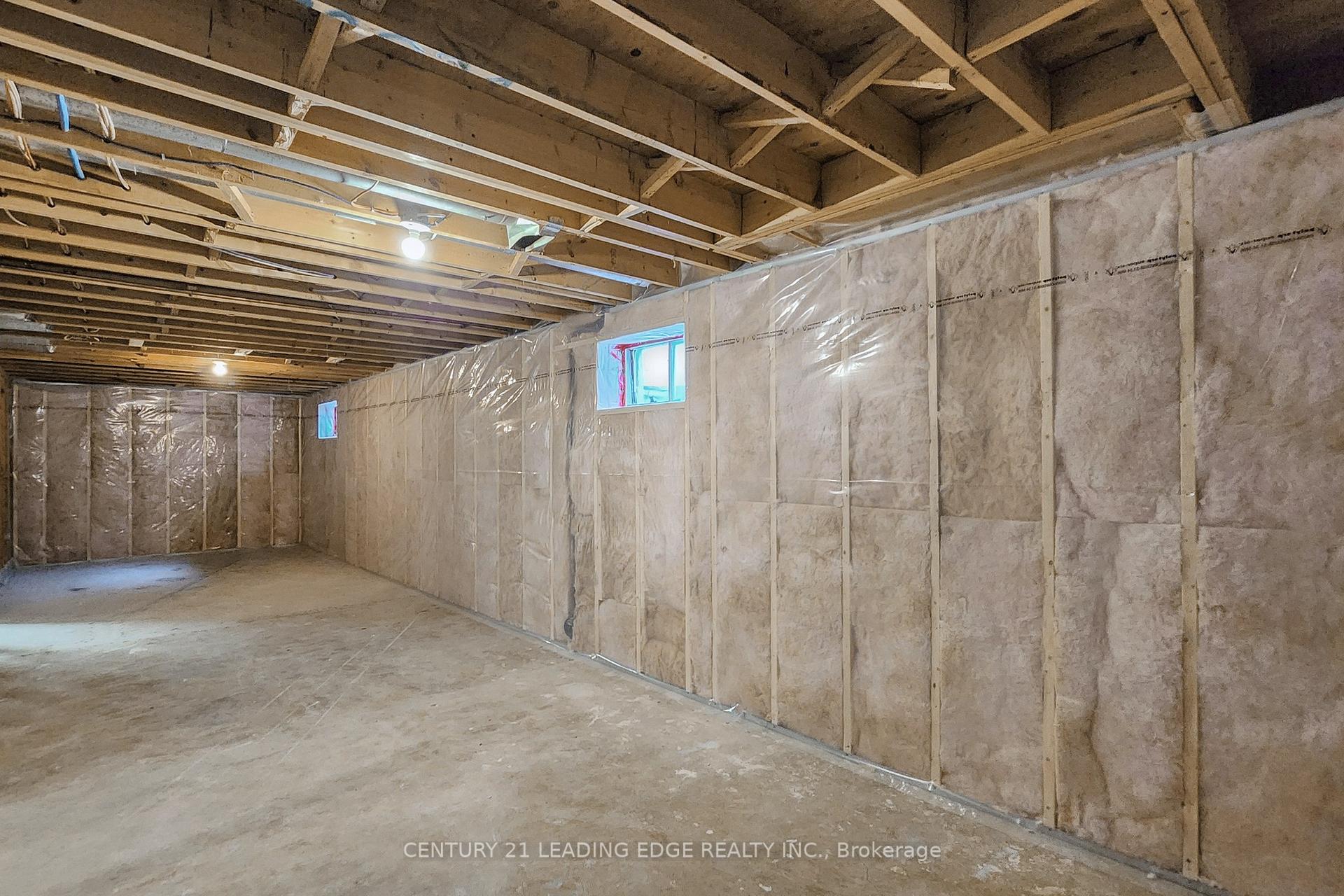 Photo 33 of 110 Stargell Crescent, Markham, Raymerville — HOMEH